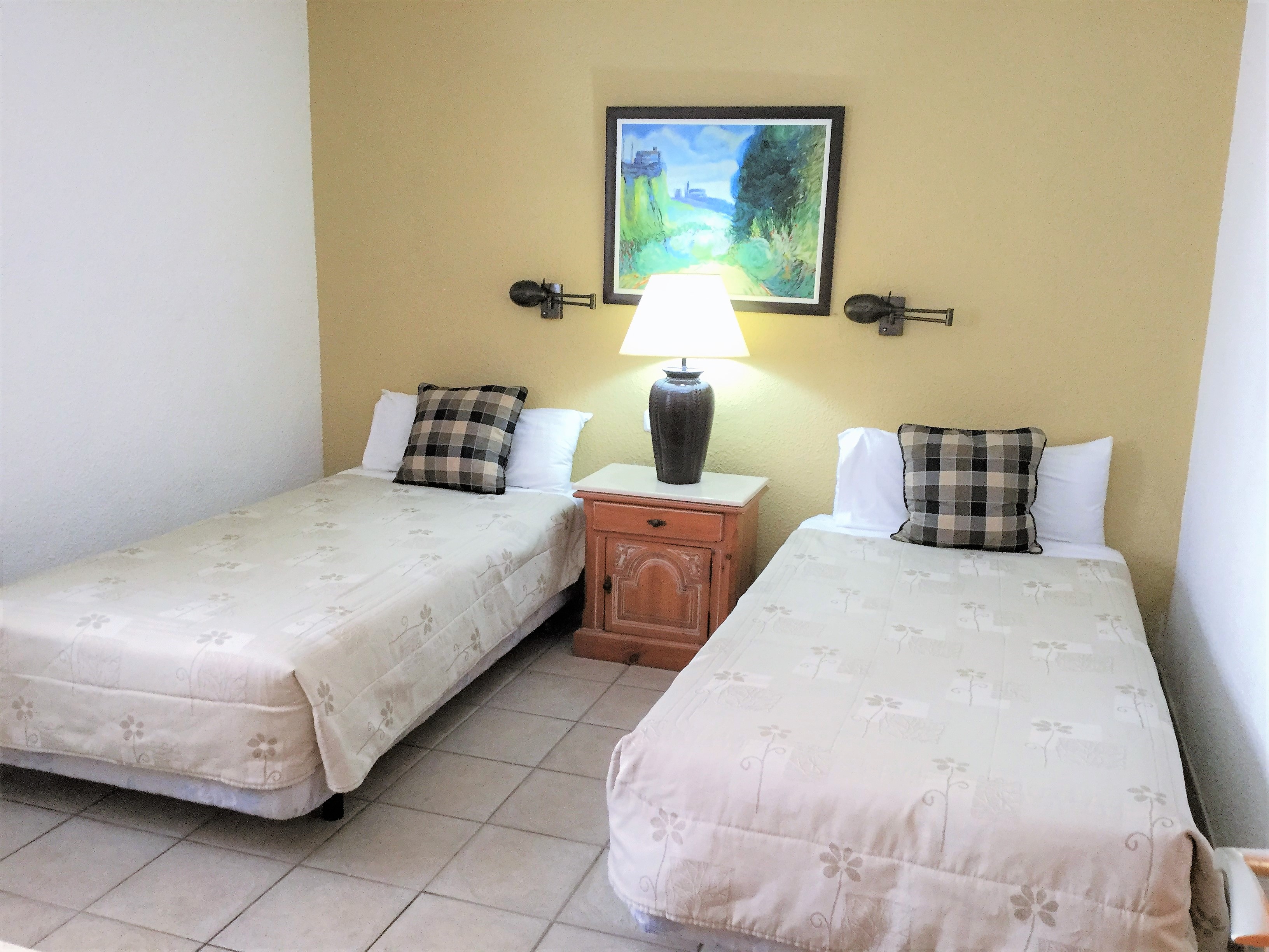 Apartment Capacity 4