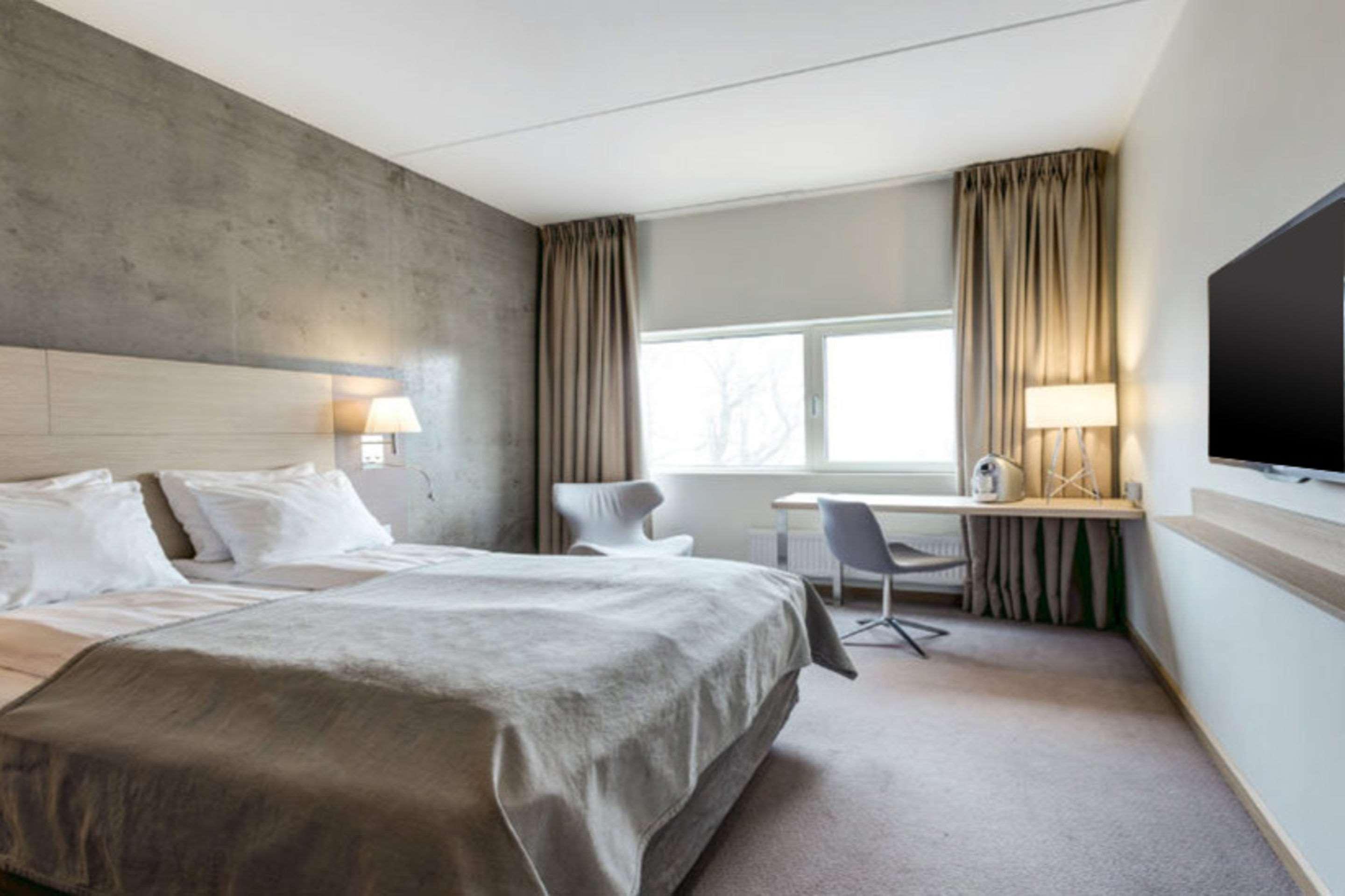 Double or Twin Superior