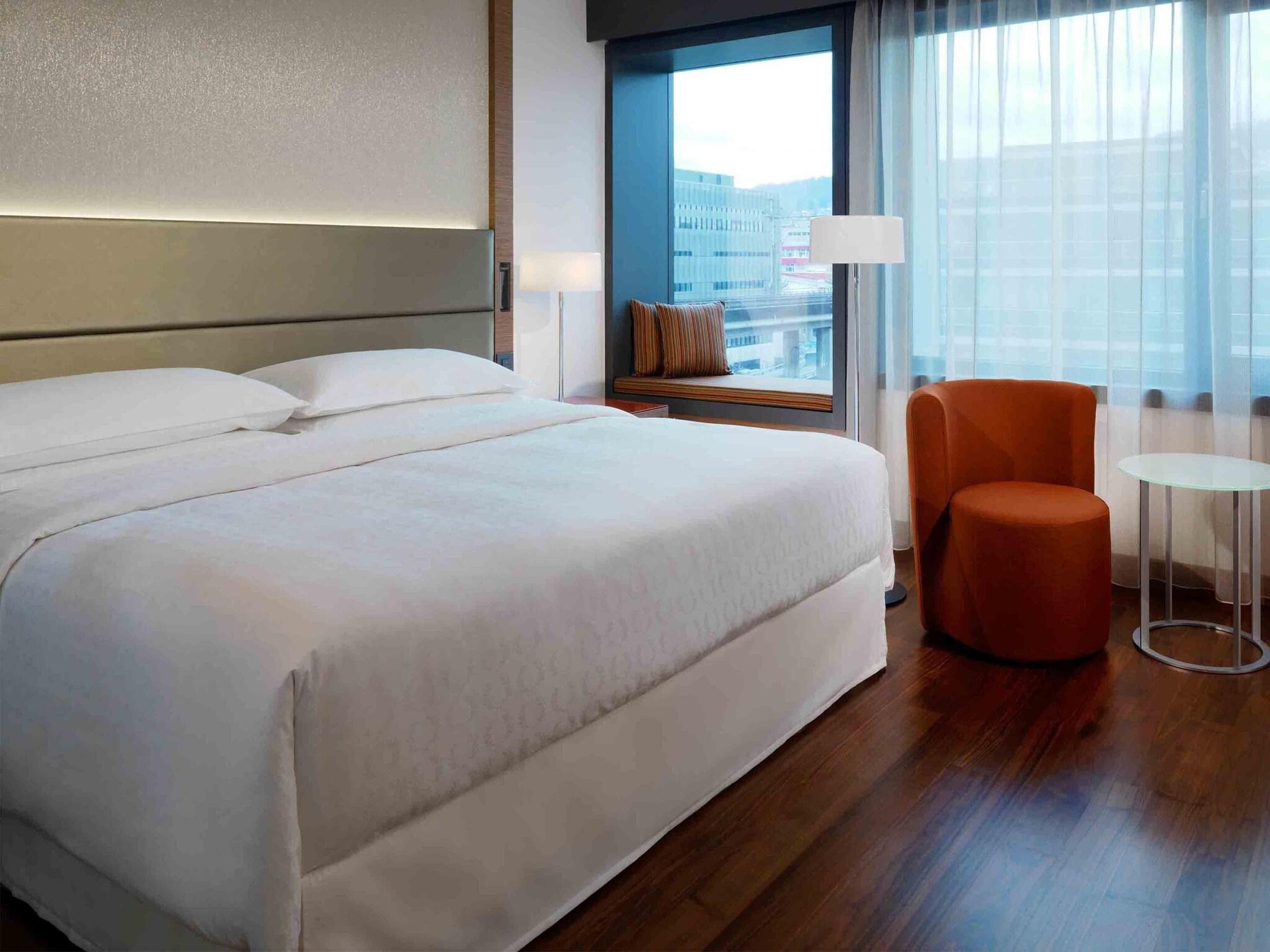 Double King Size Bed