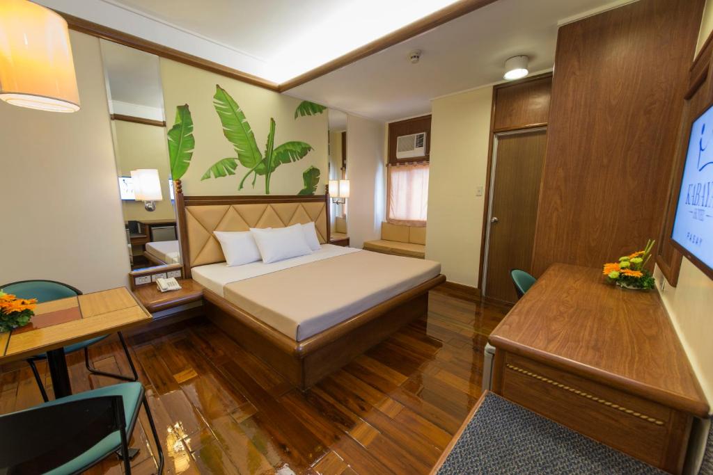 Double or Twin Standard