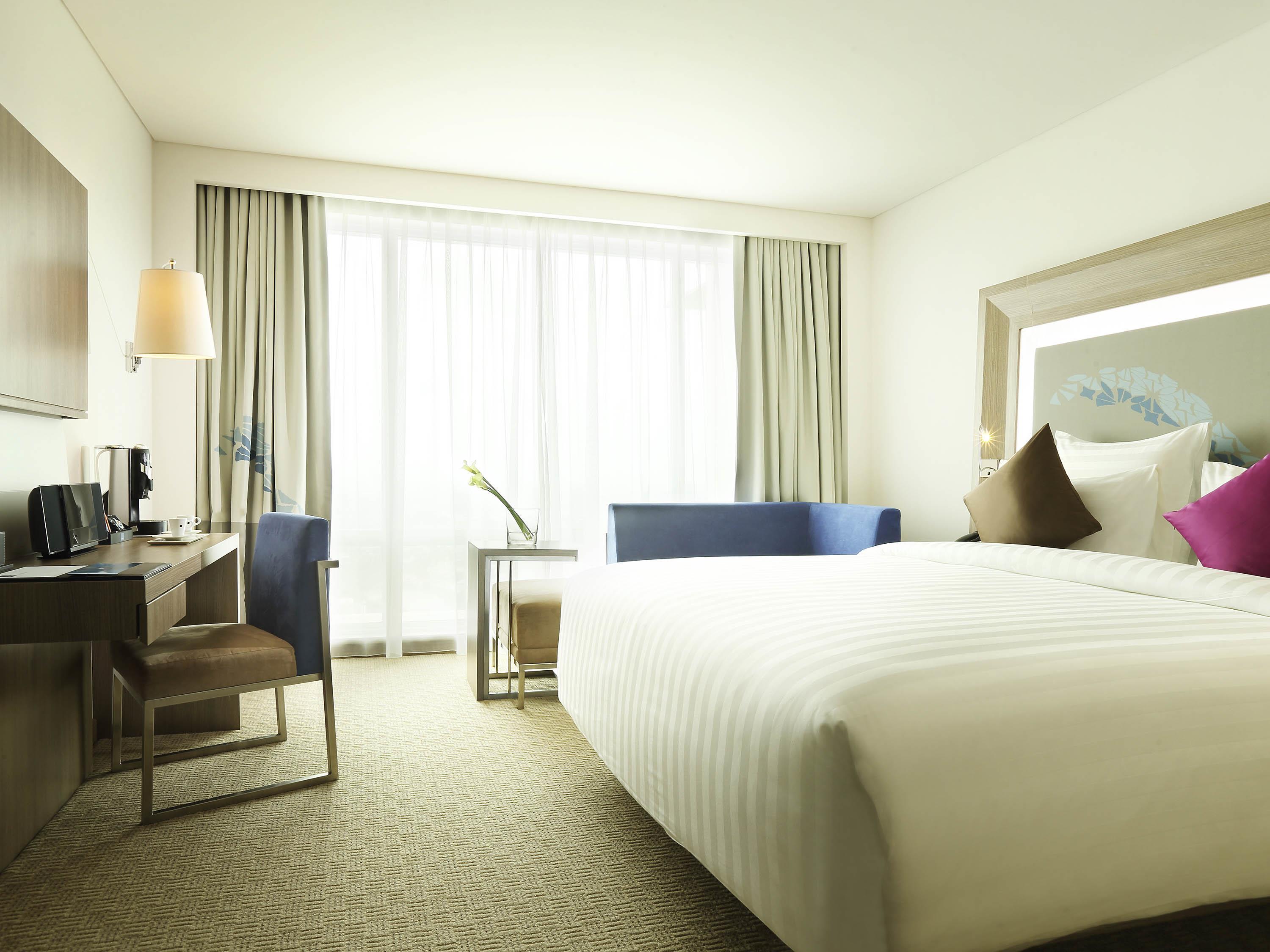 Double Executive King Bed