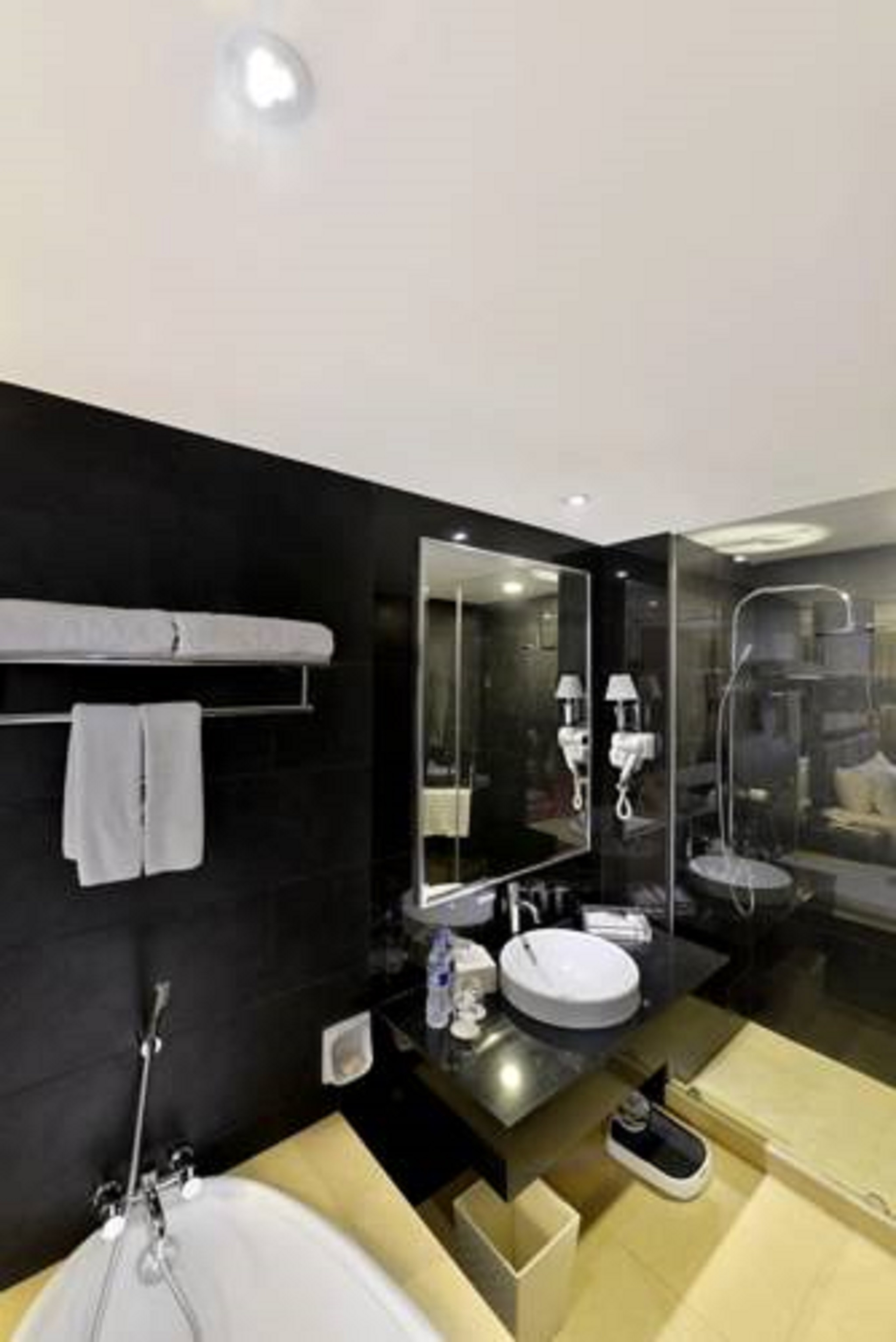 Double or Twin Executive