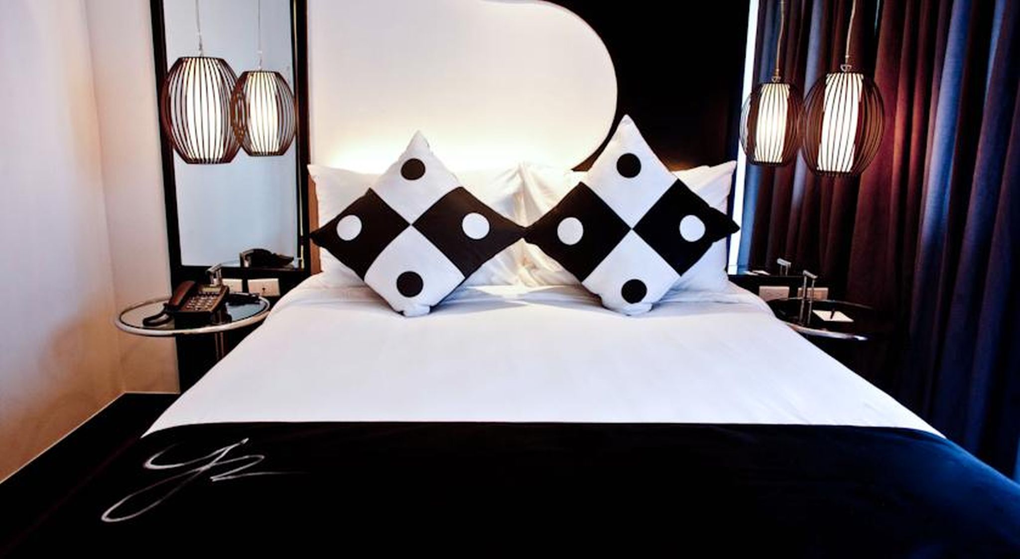 Double Deluxe One Bedroom