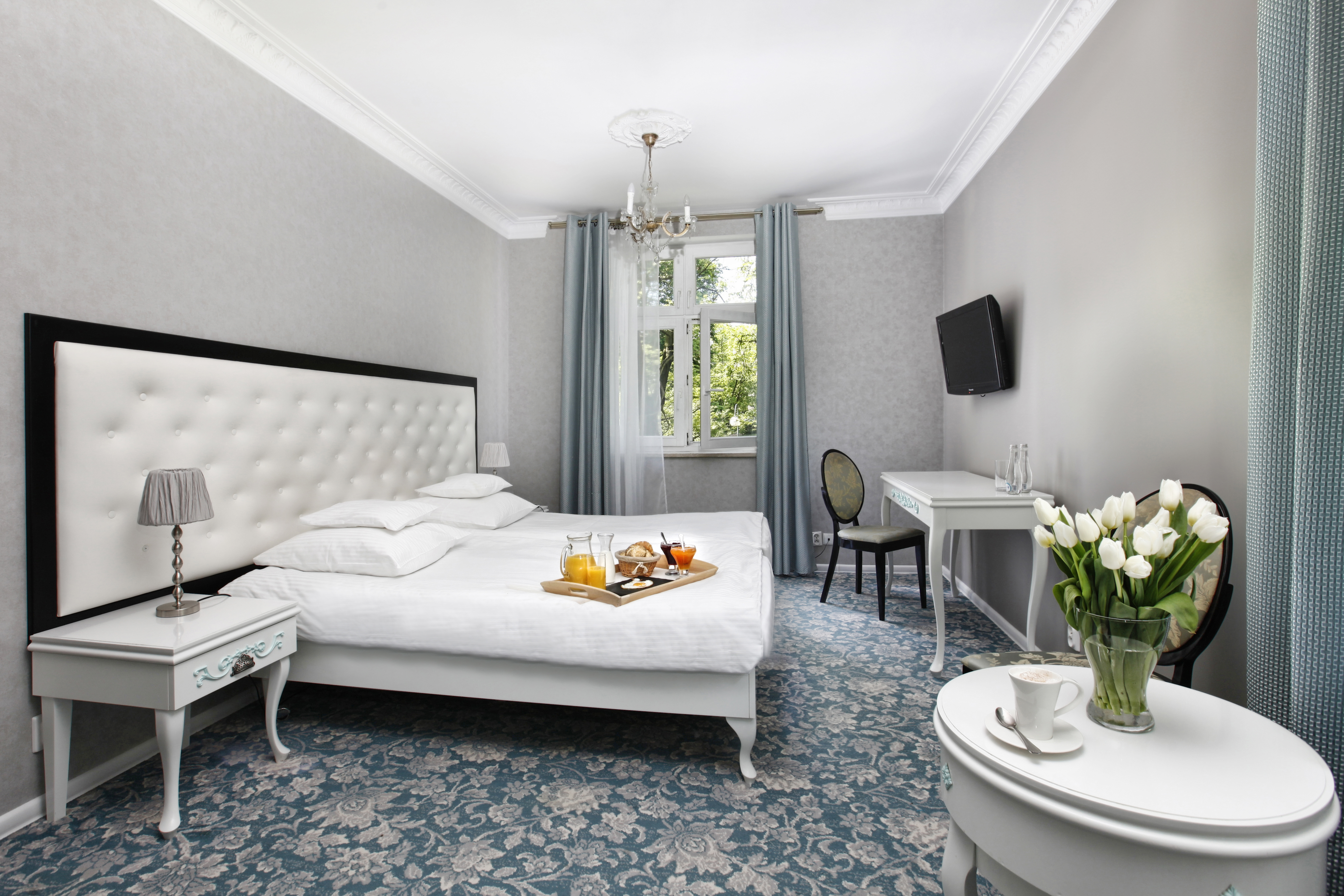 Double or Twin Deluxe