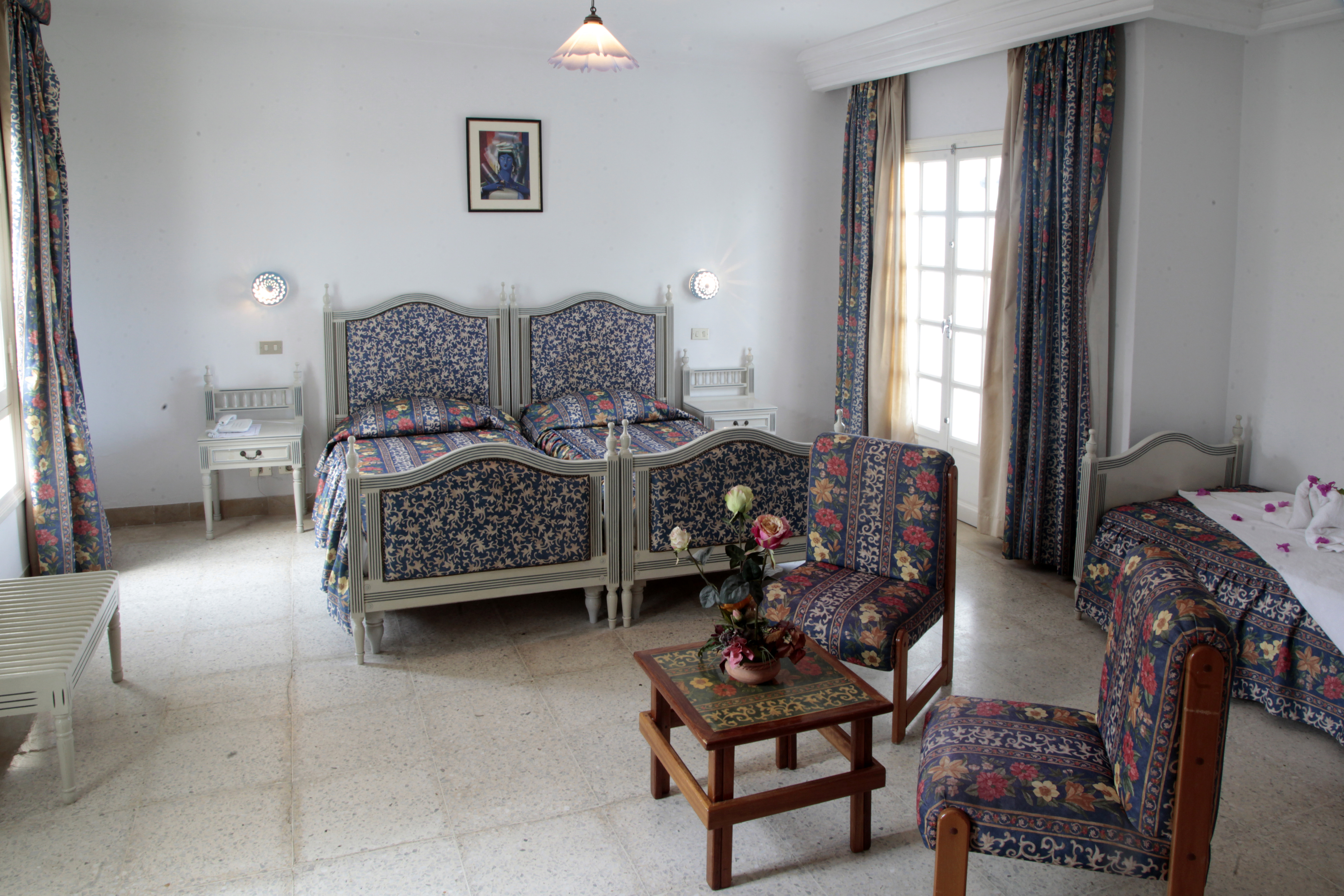 Double or Twin Standard