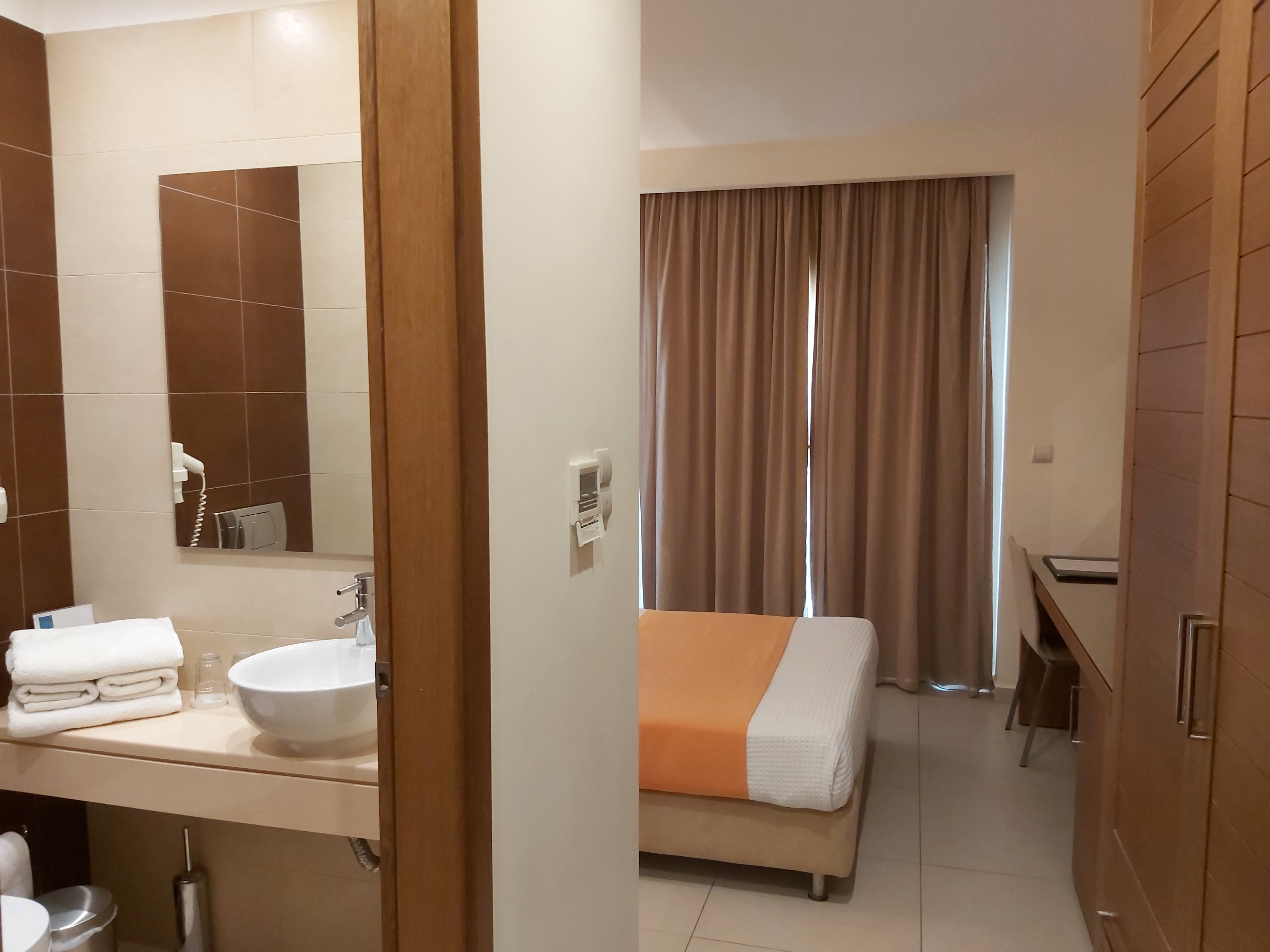 Double or Twin Land View