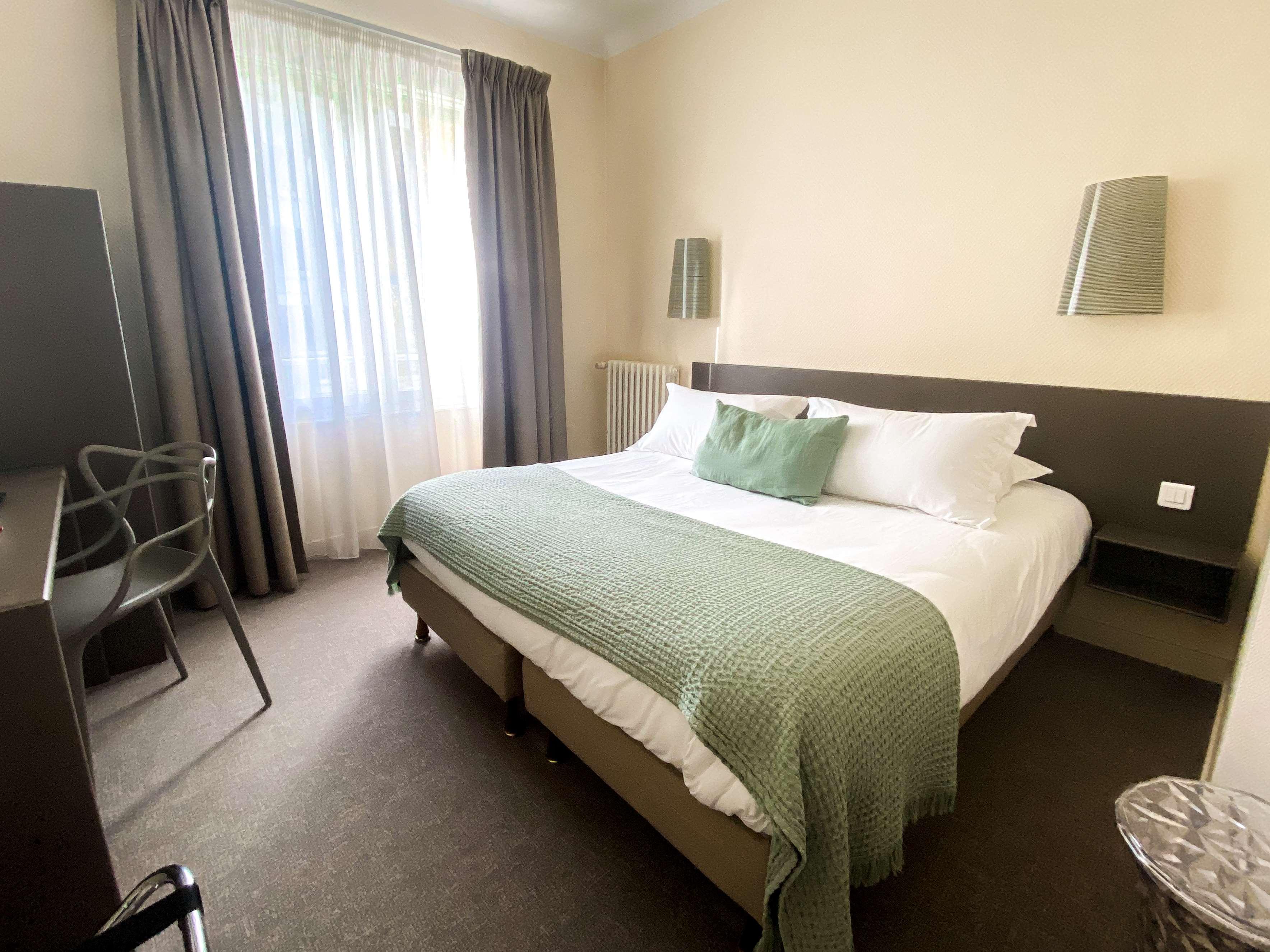 Double or Twin Superior