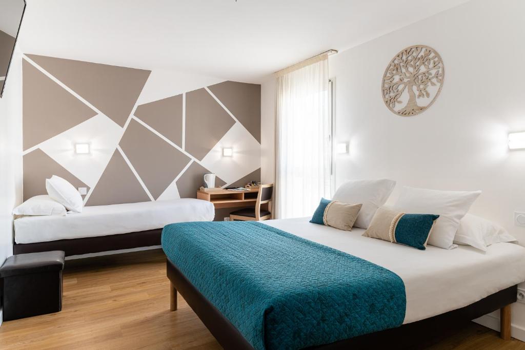 Family Room Capacity 3