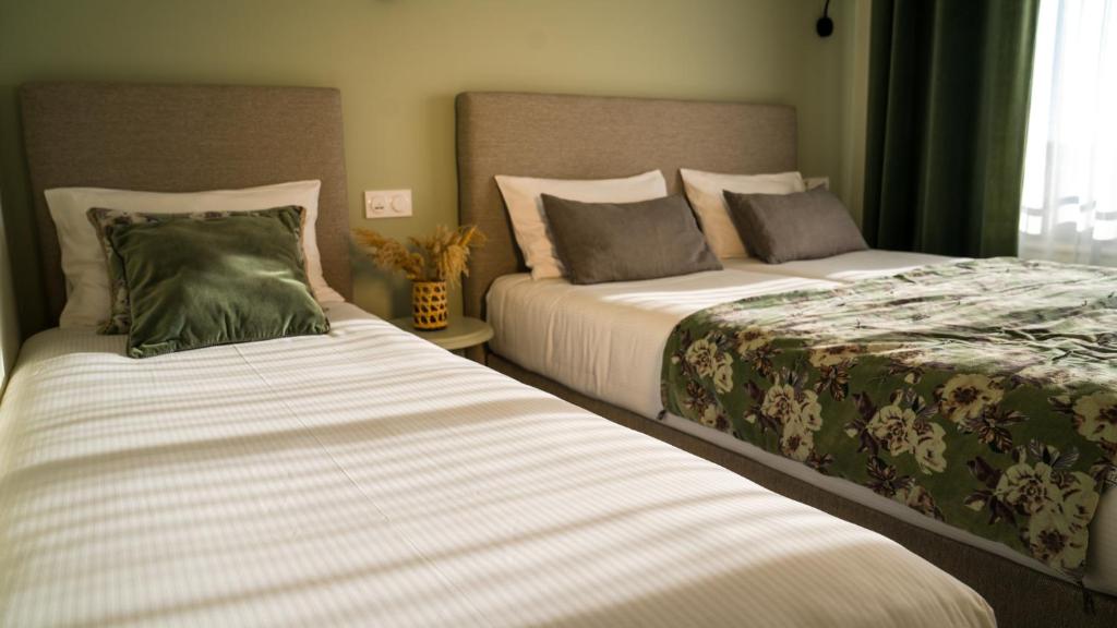 Family Room Capacity 3