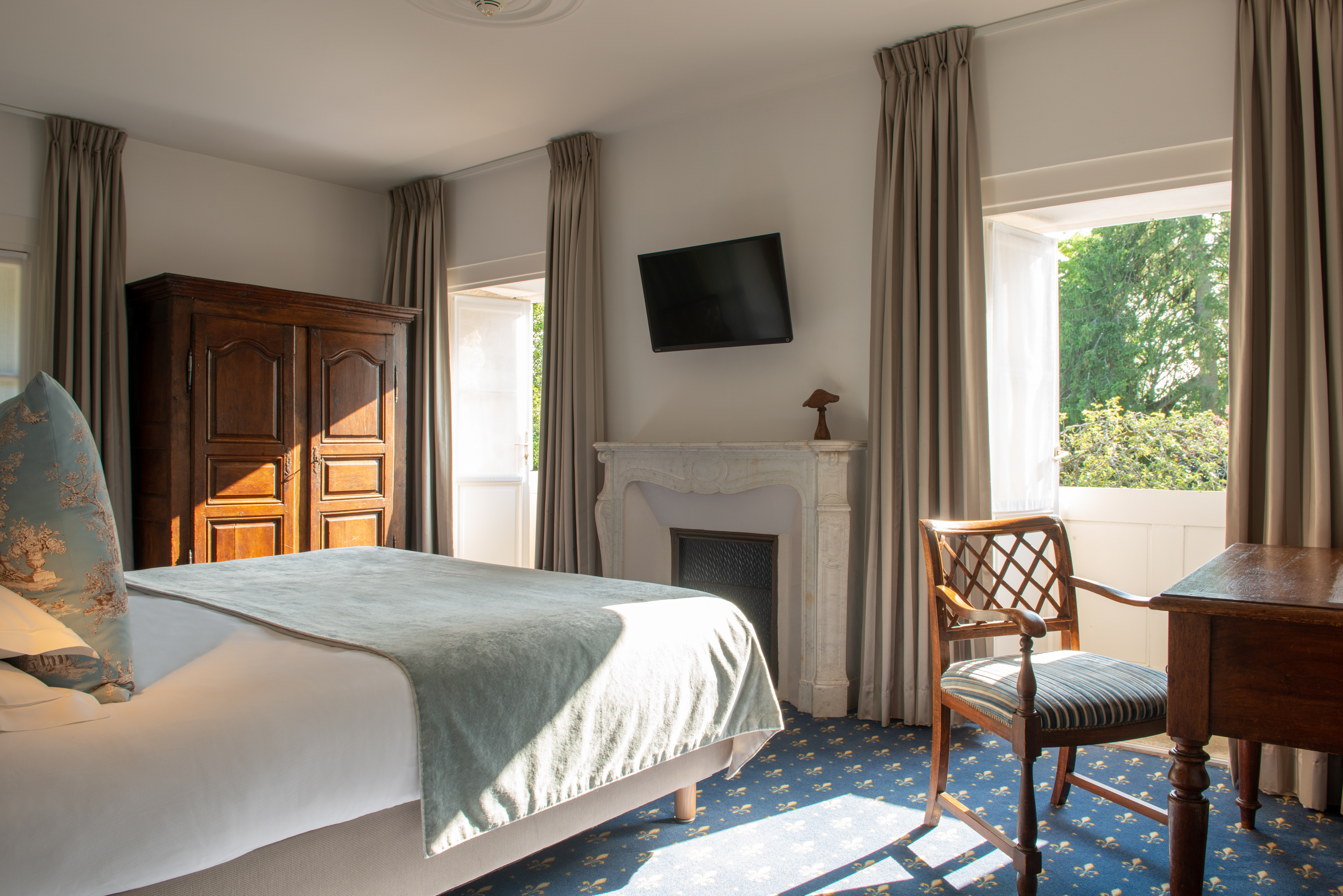 Apartment Capacity 4