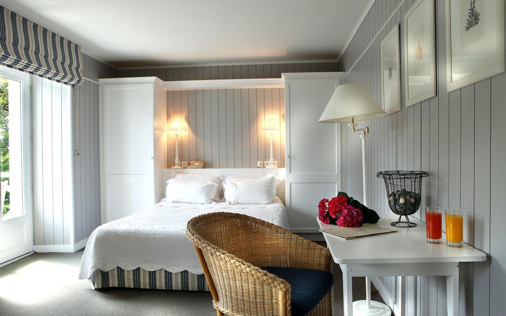 Family Room Capacity 4