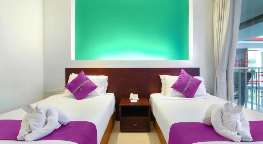 Double or Twin Deluxe