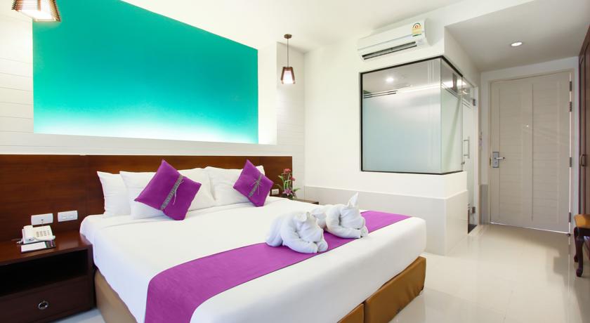 Double or Twin Deluxe