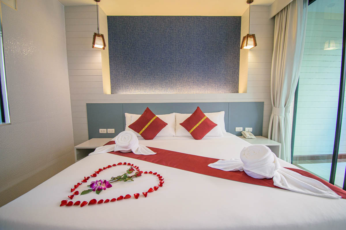 Double Deluxe Pool View