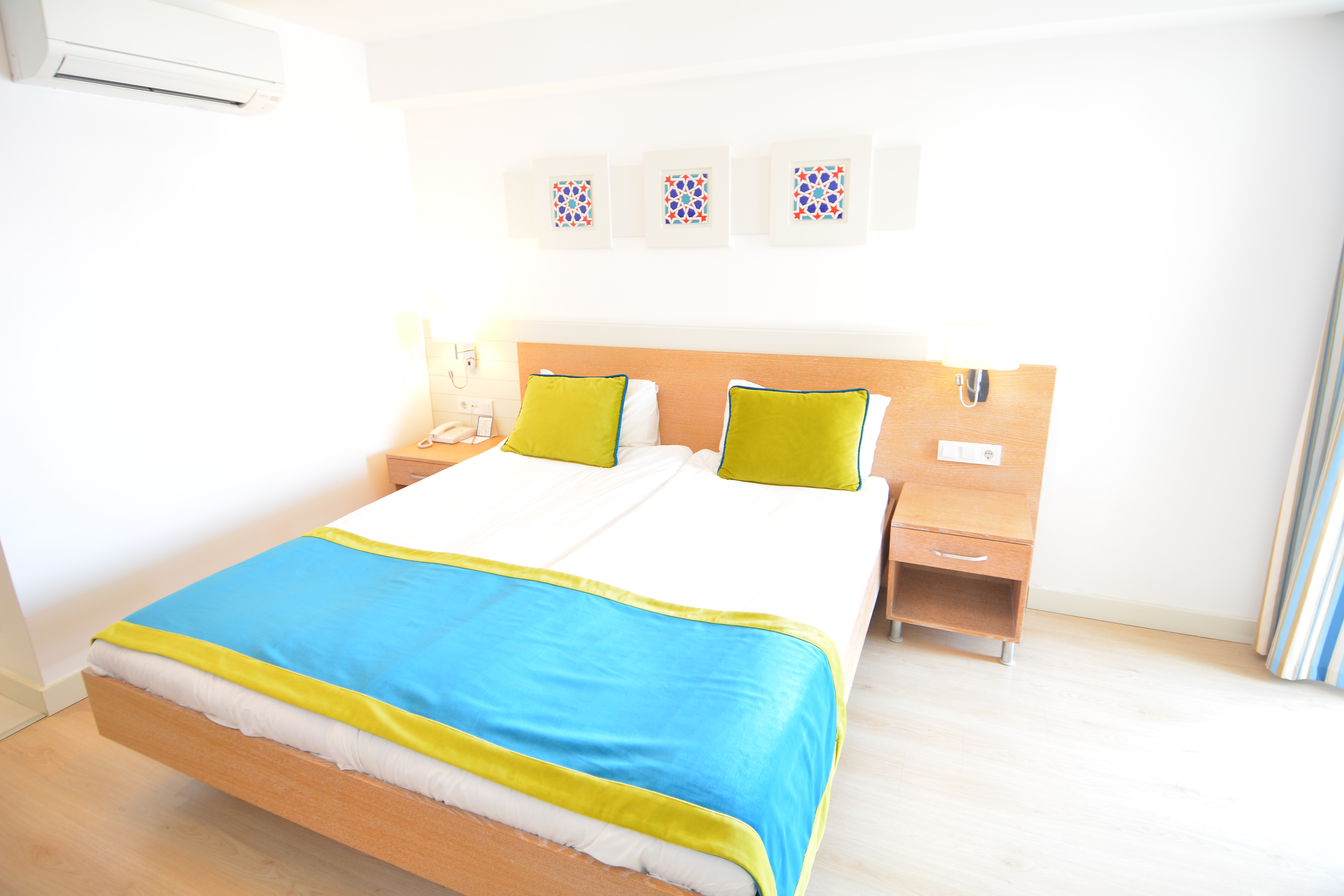 Double Single Economy