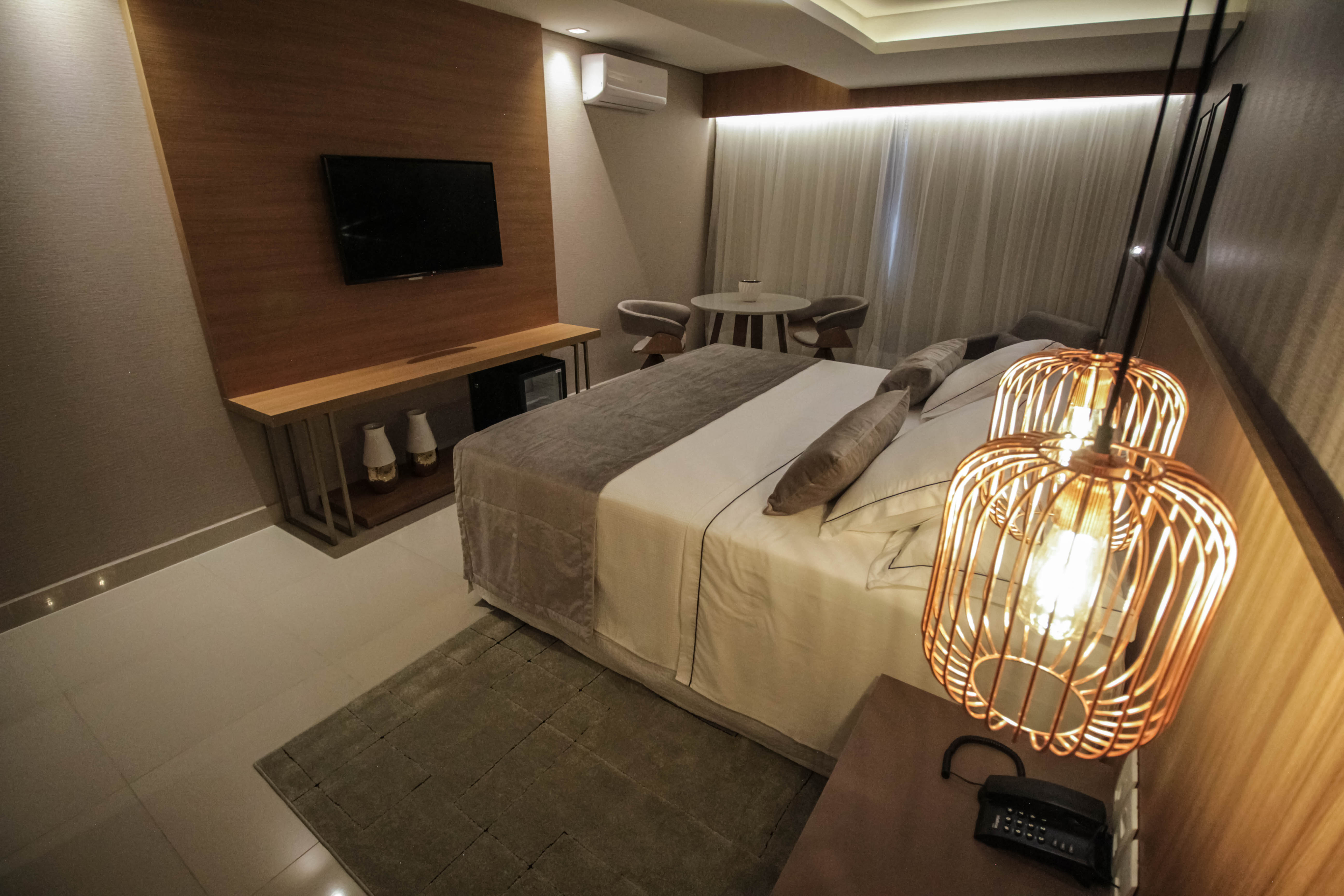 Single Executive Superior