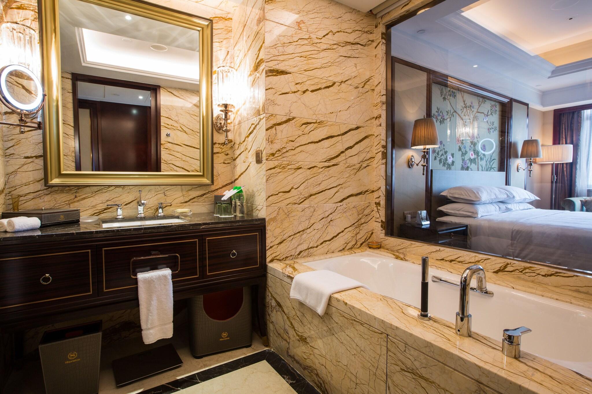 Double King Size Bed