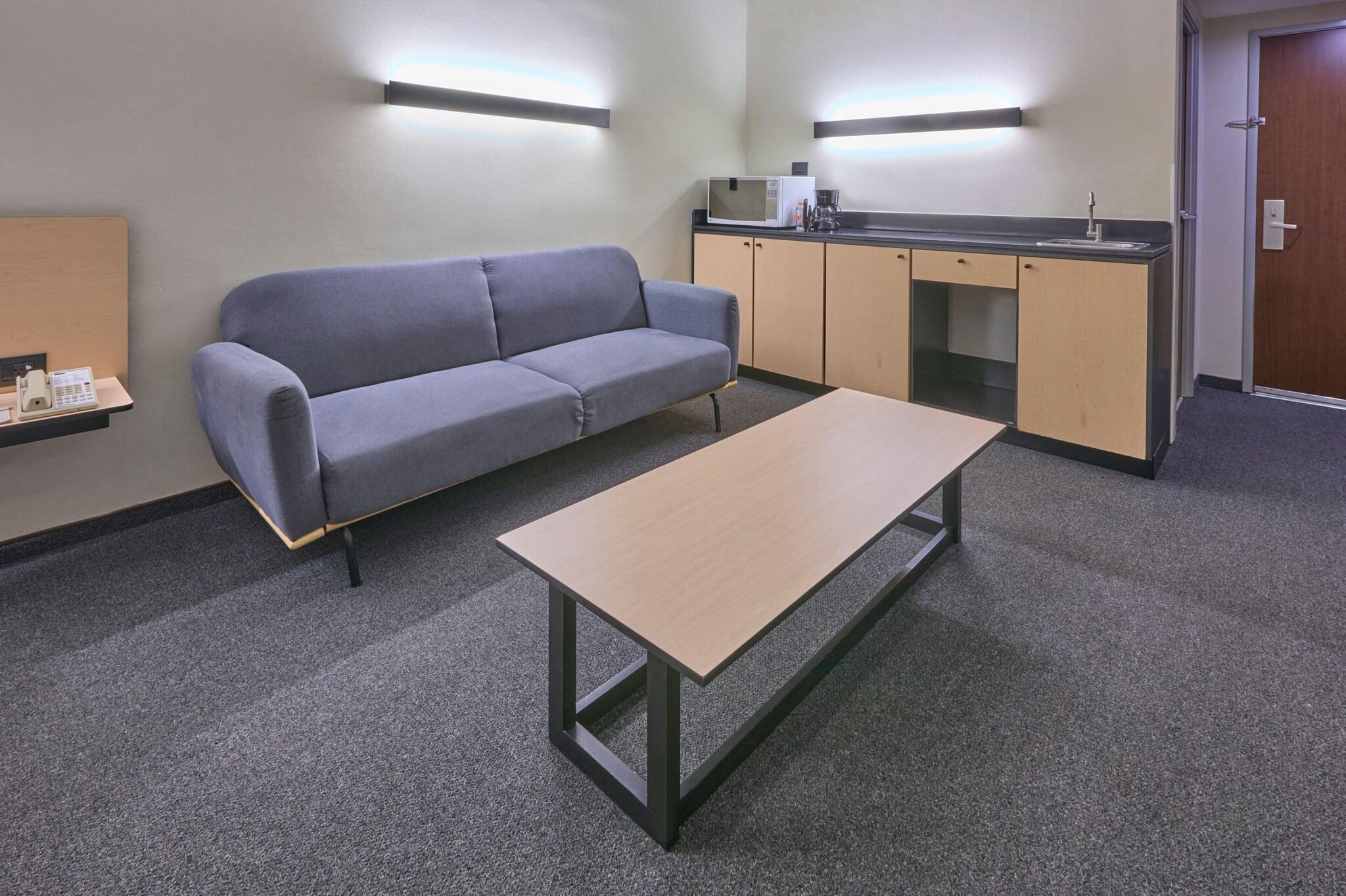 Double Superior Queen Bed