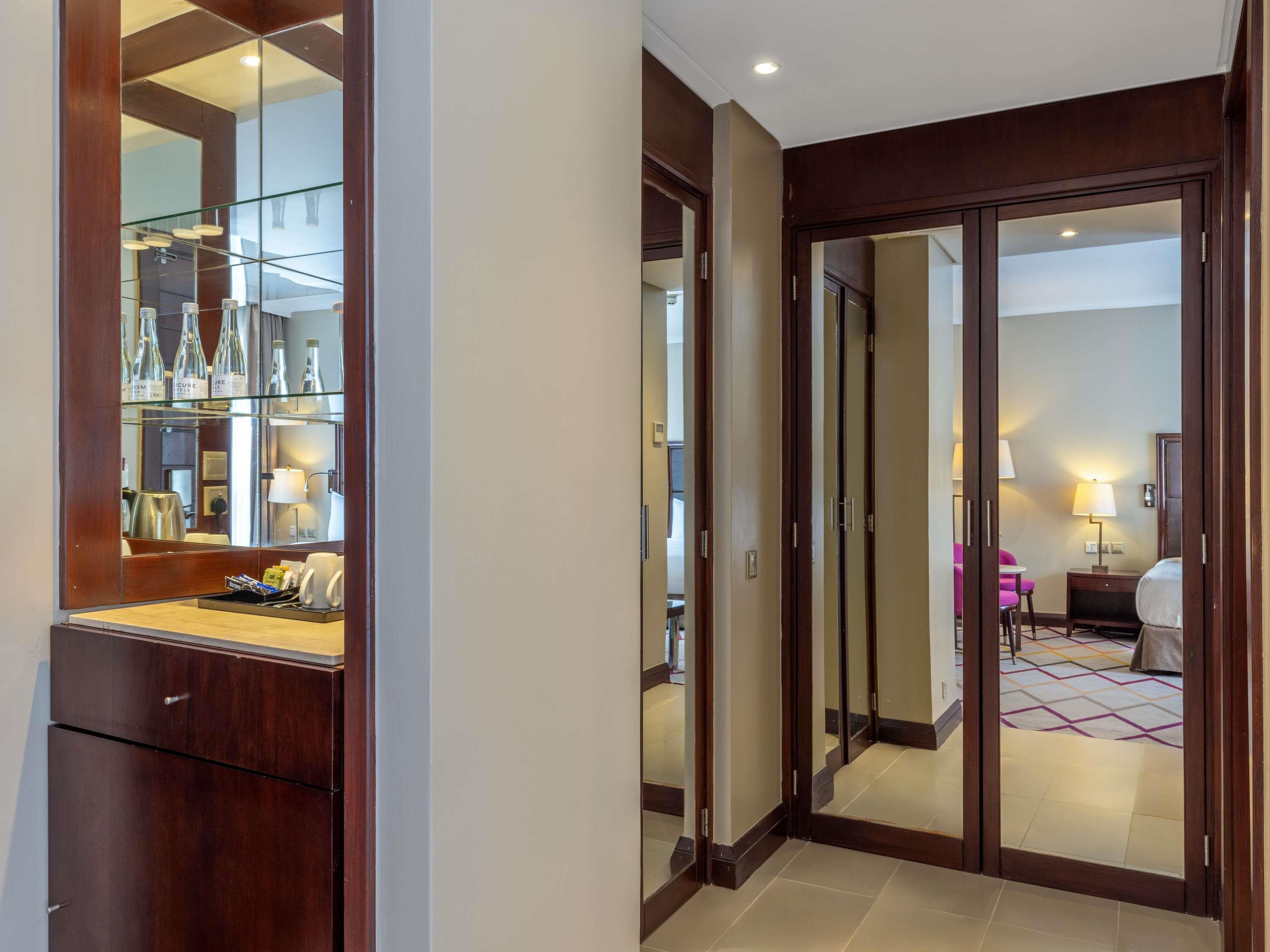 Double Classic King Bed