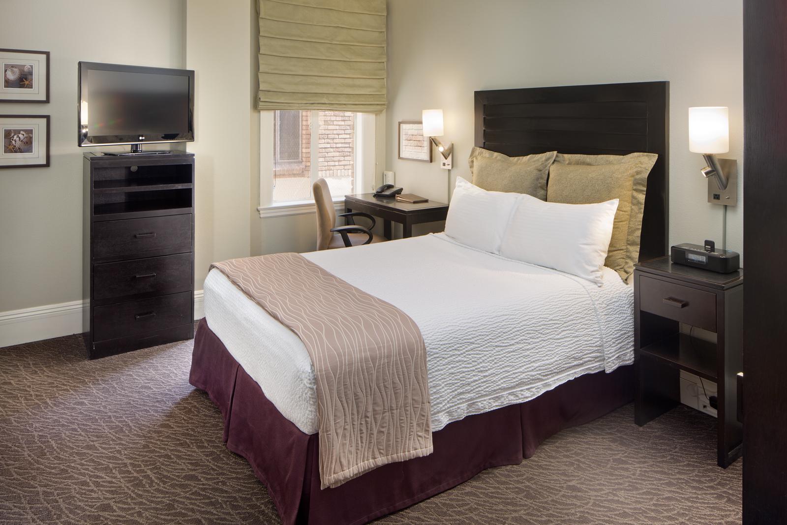 Double Queen Size Bed