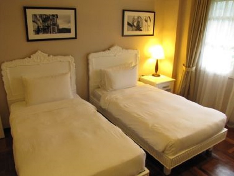 Double or Twin Superior