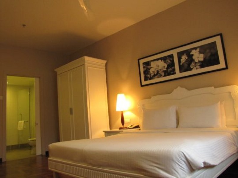 Double or Twin Deluxe