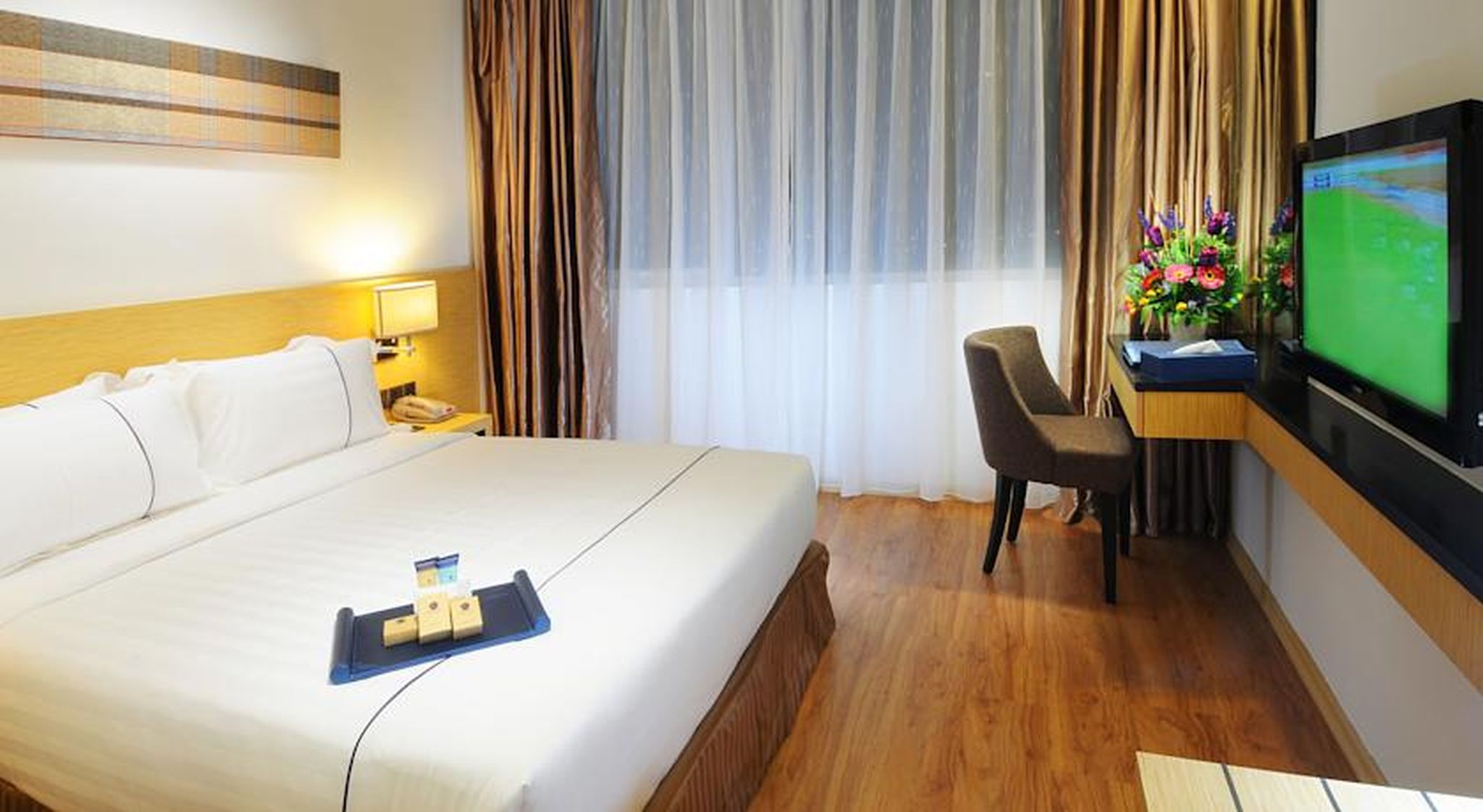 Double Deluxe Executive