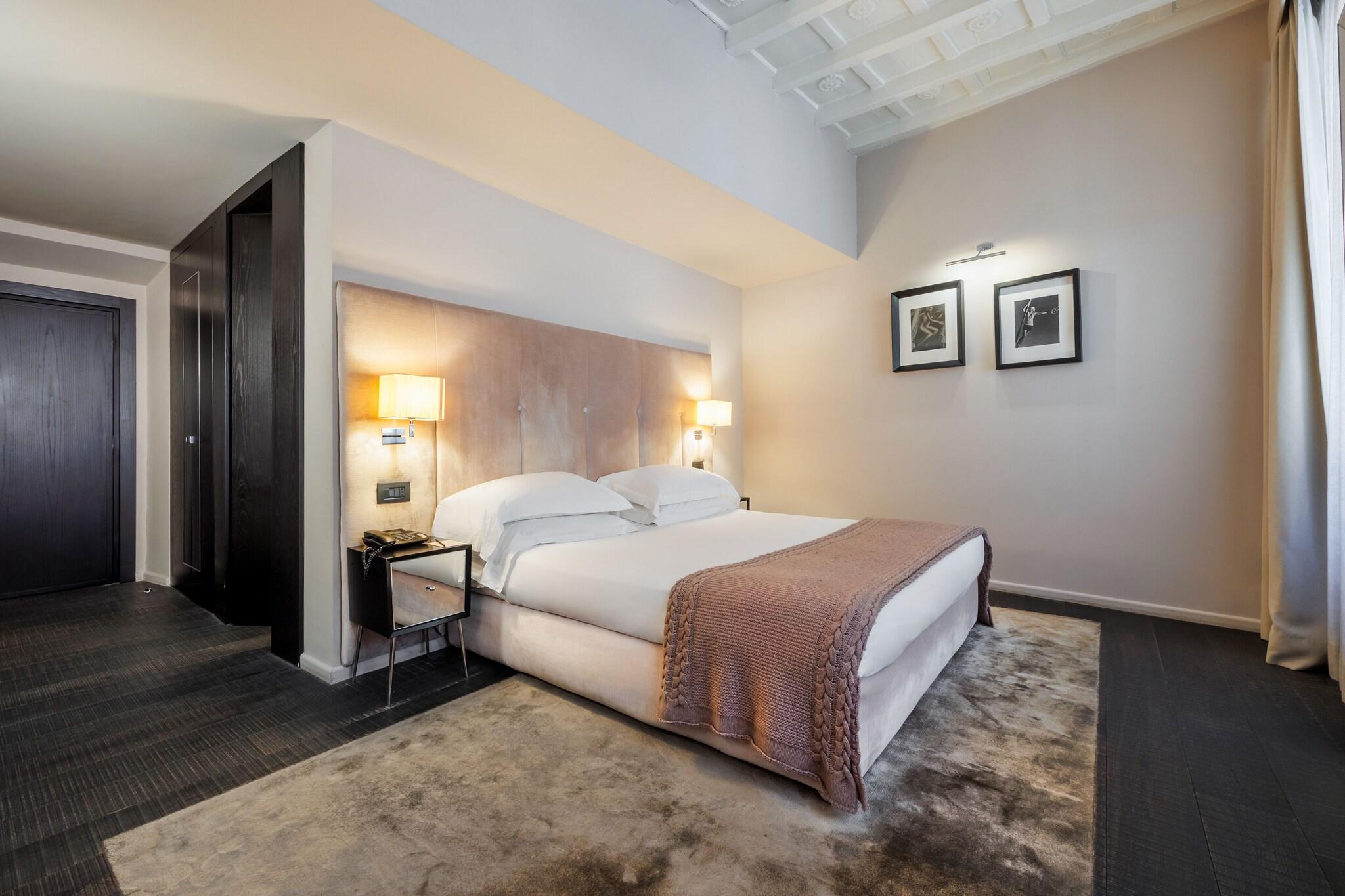 Double Deluxe King Bed