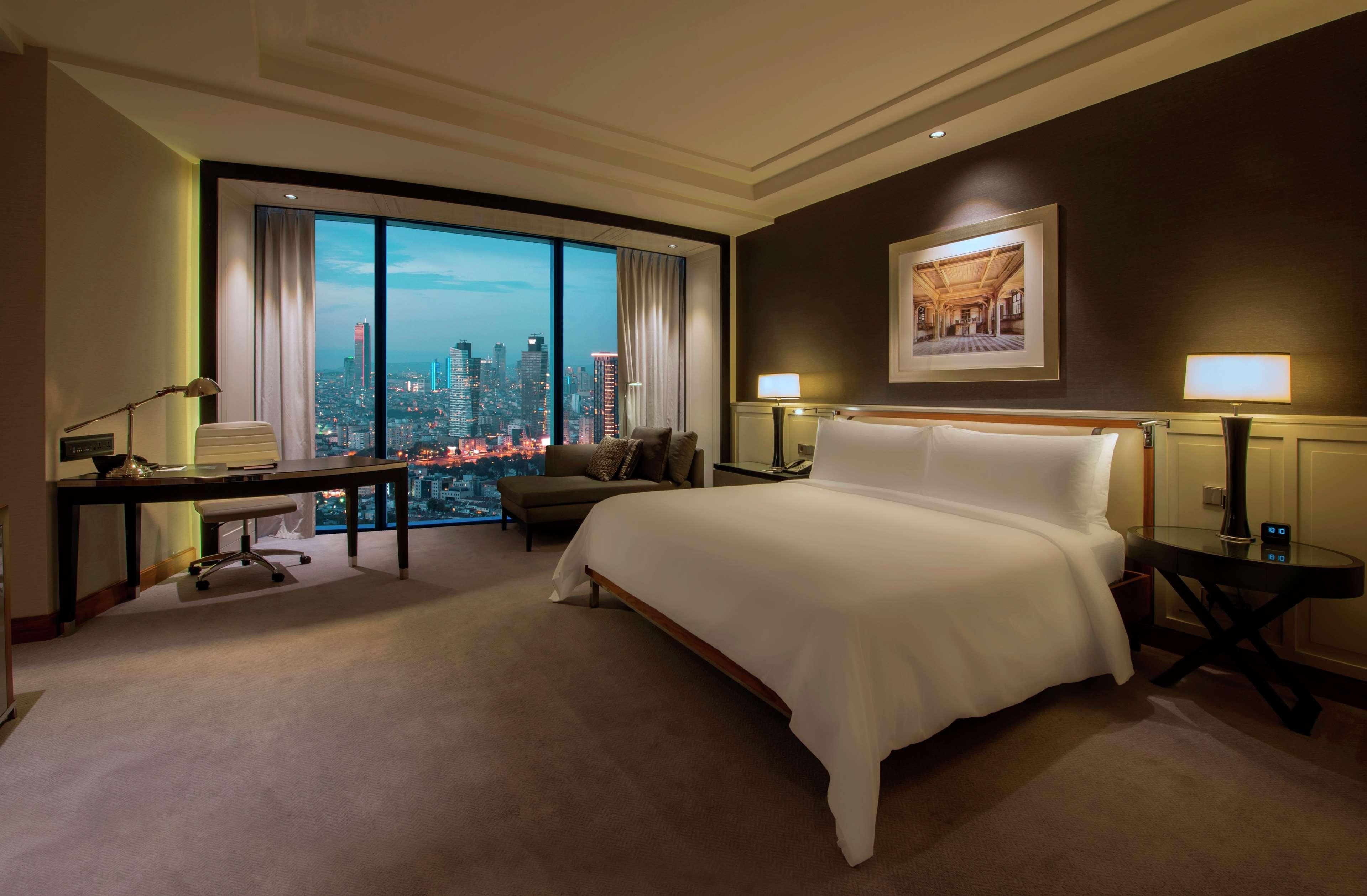 Double Executive King Bed