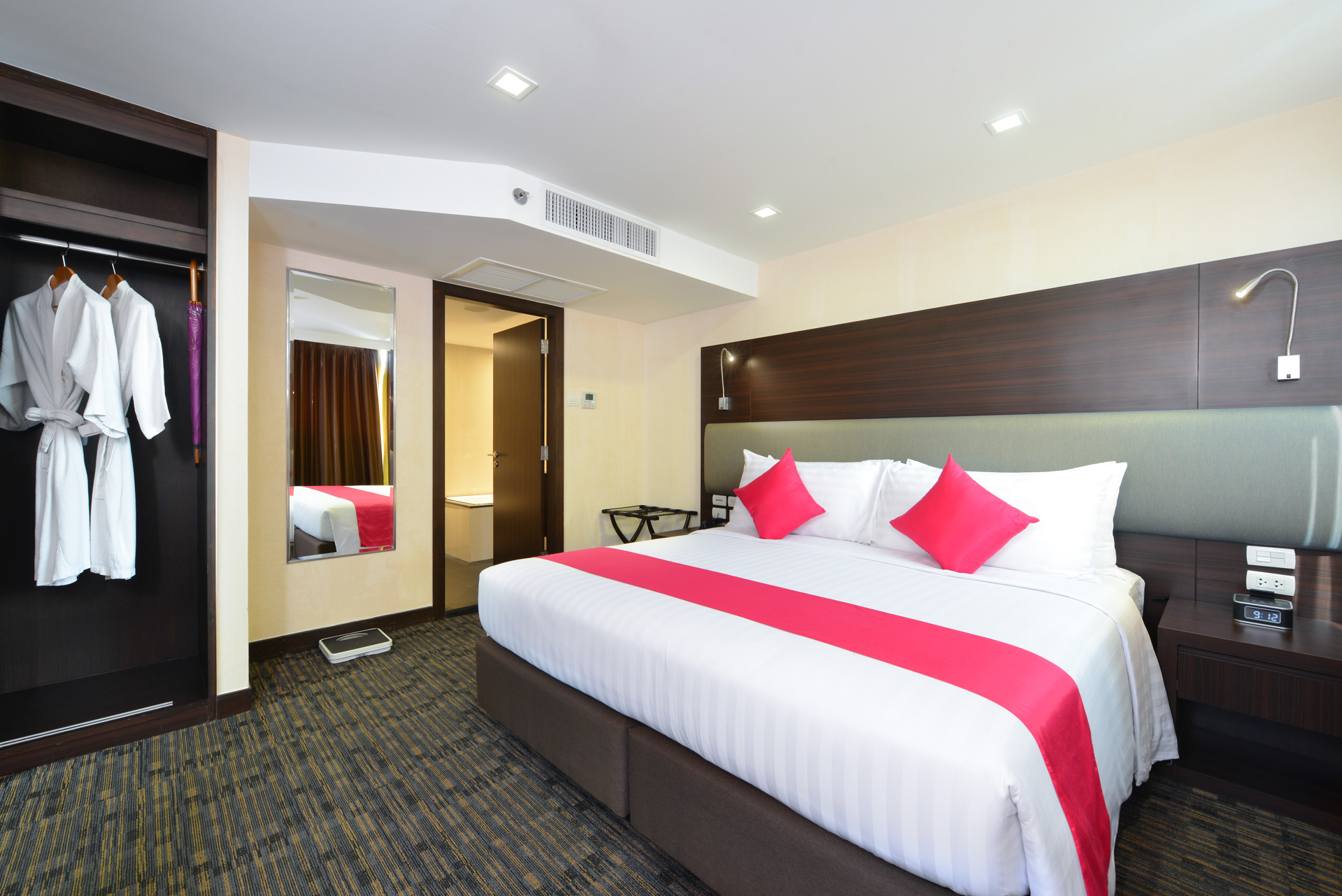 Apartment Capacity 2