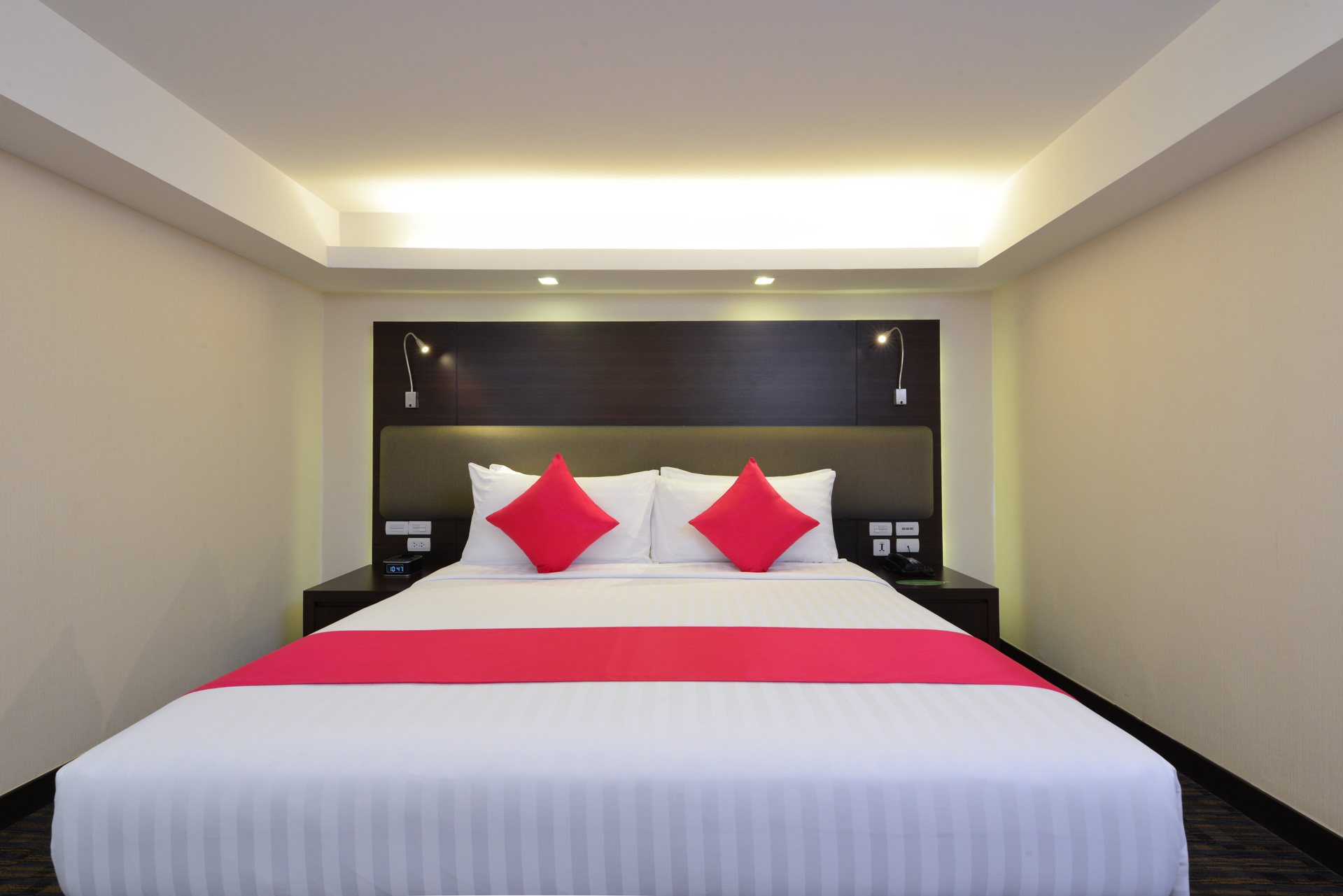 Family Room Capacity 2