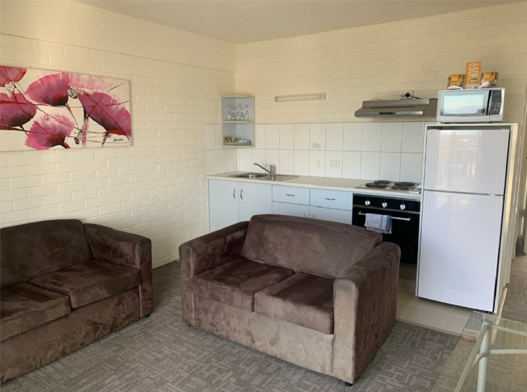 Apartment Queen Bed Two Bedrooms