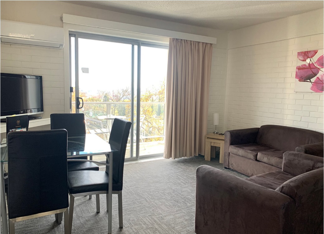 Apartment Queen Bed Two Bedrooms