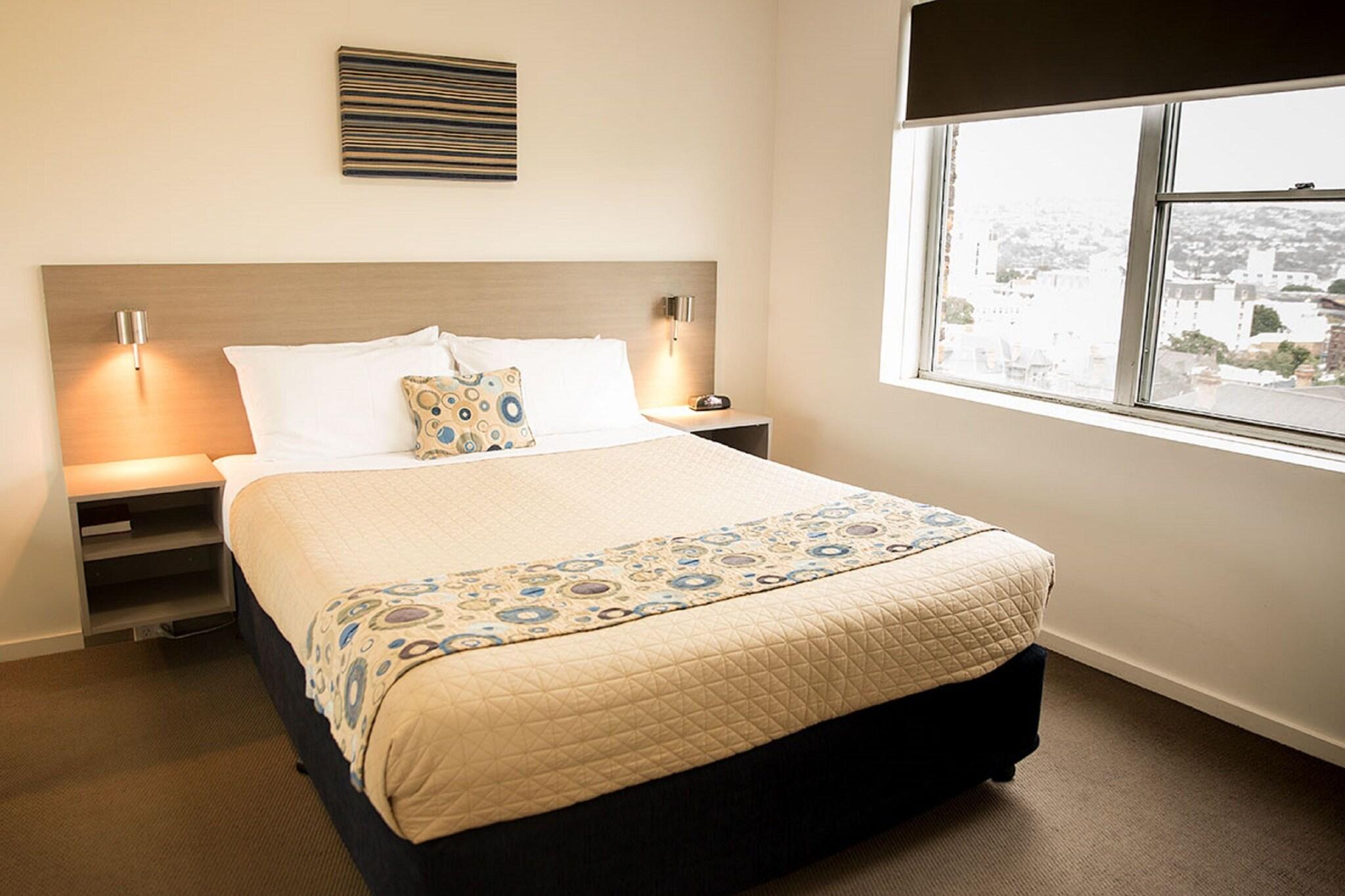 Apartment Queen Bed Two Bedrooms