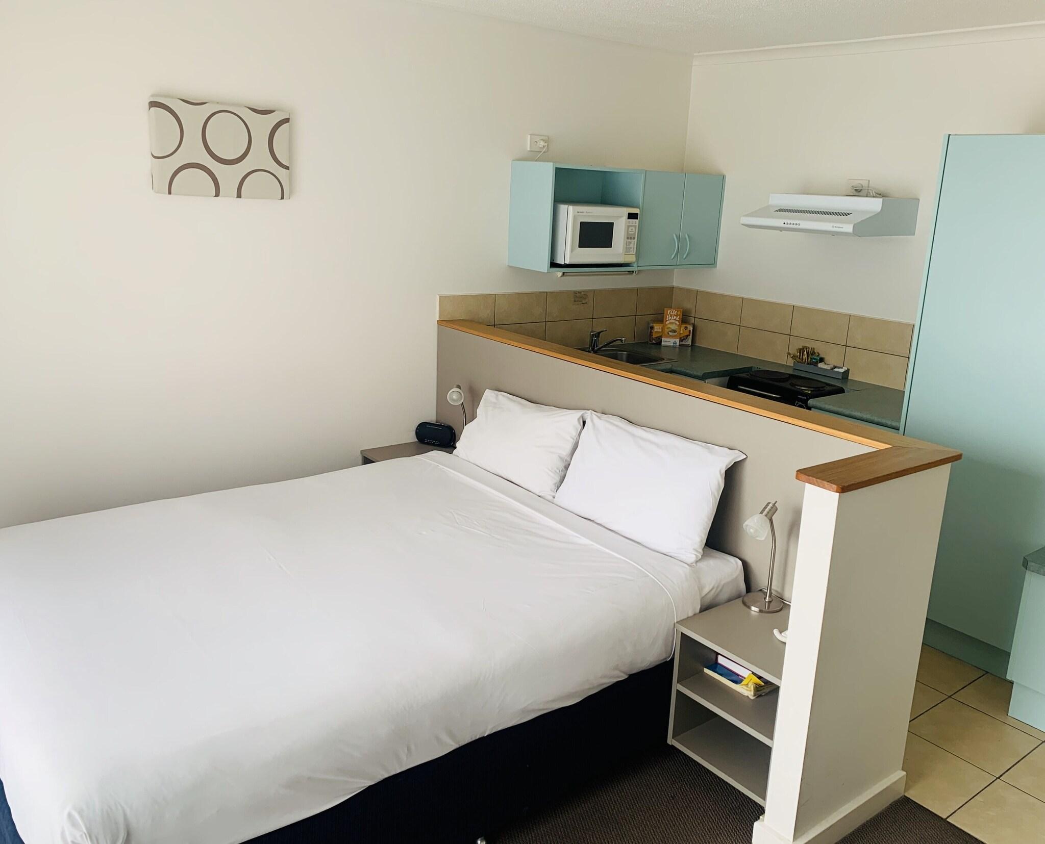 Apartment Queen Size Bed