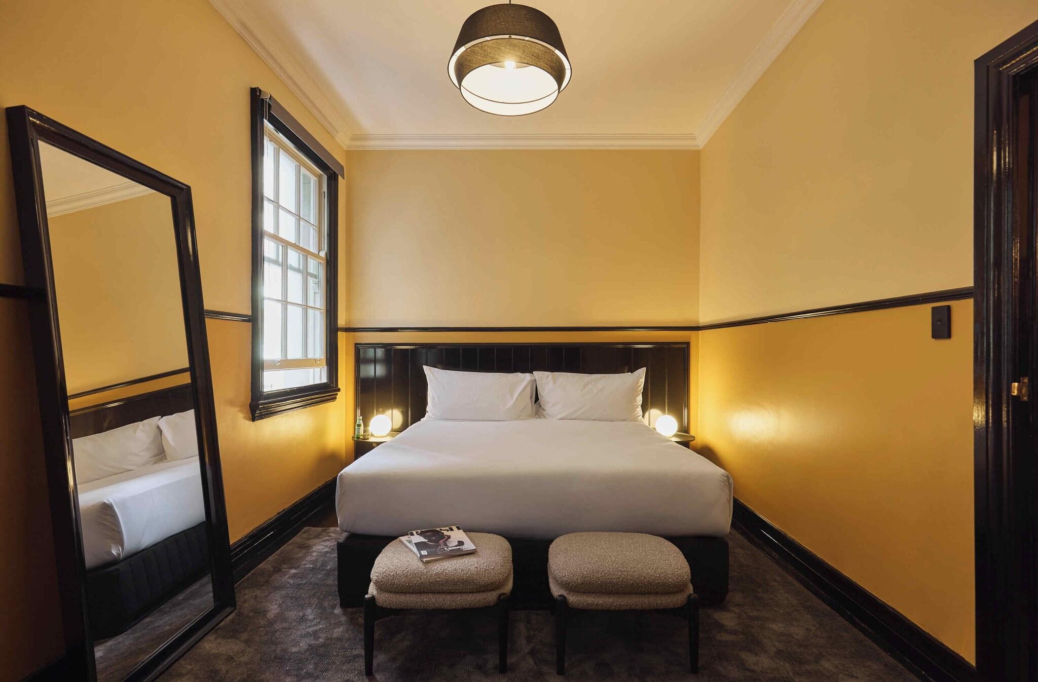 Double Deluxe King Bed