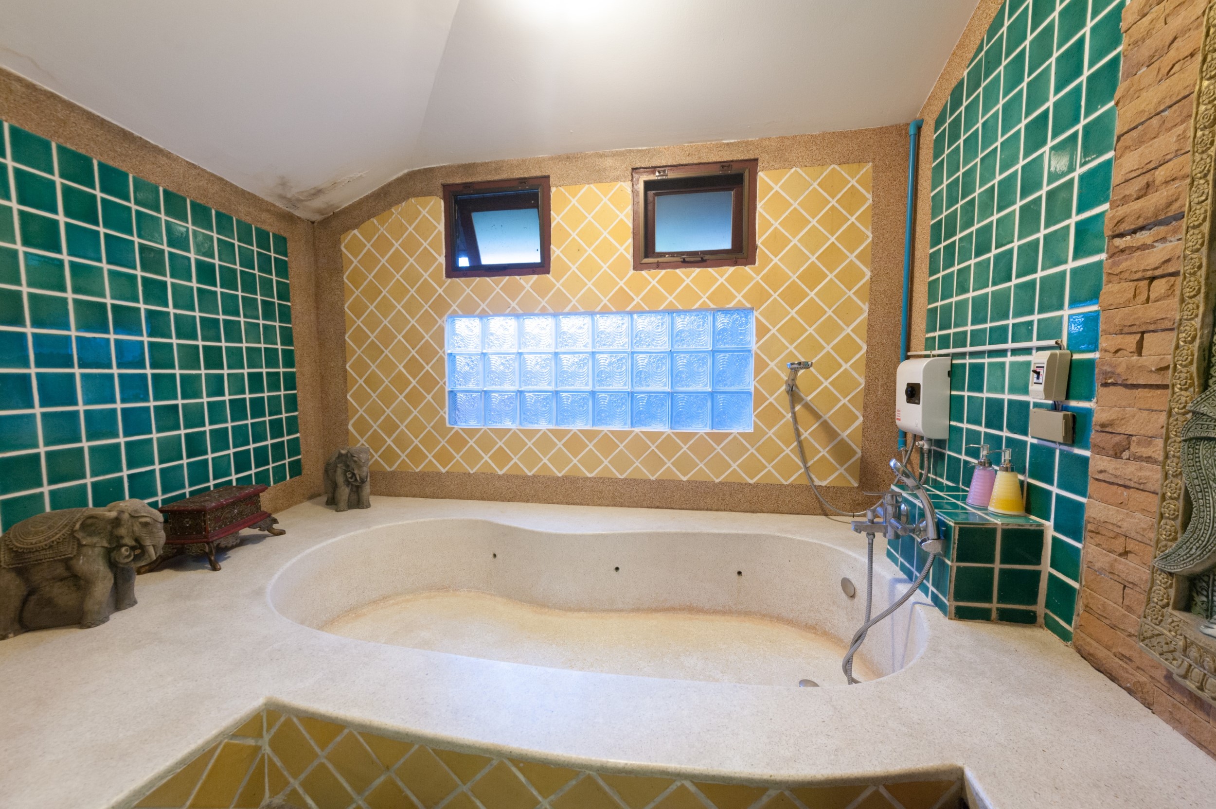 Junior Suite with Jacuzzi