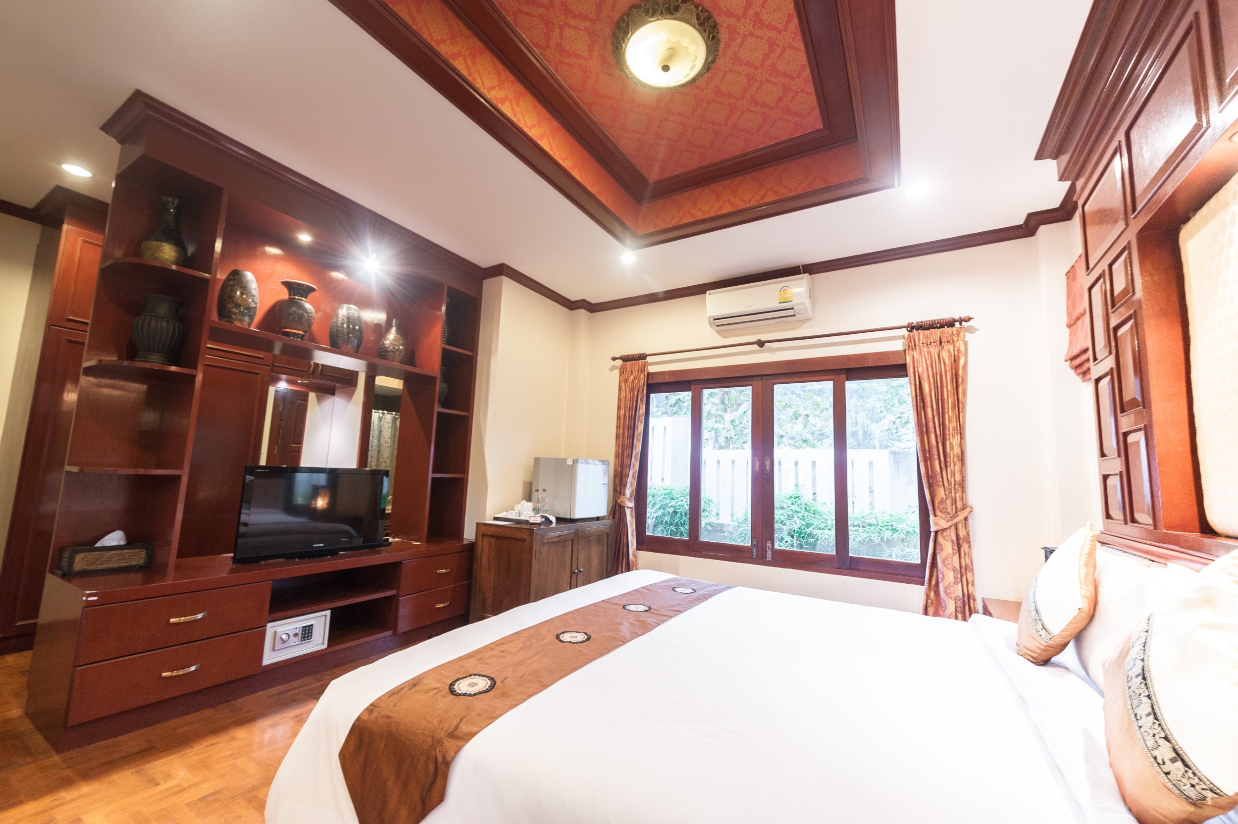 Family Room with Private Pool