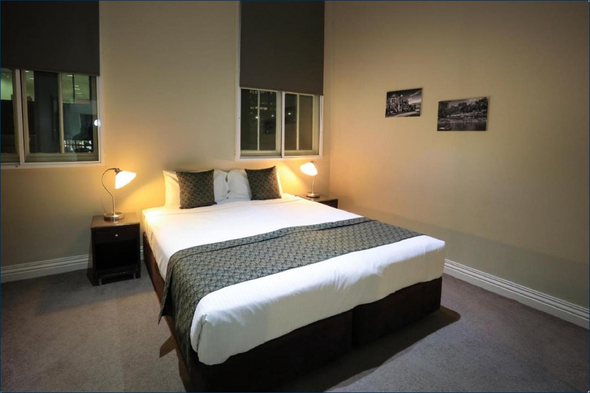 Apartment Three Bedrooms One Bathroom