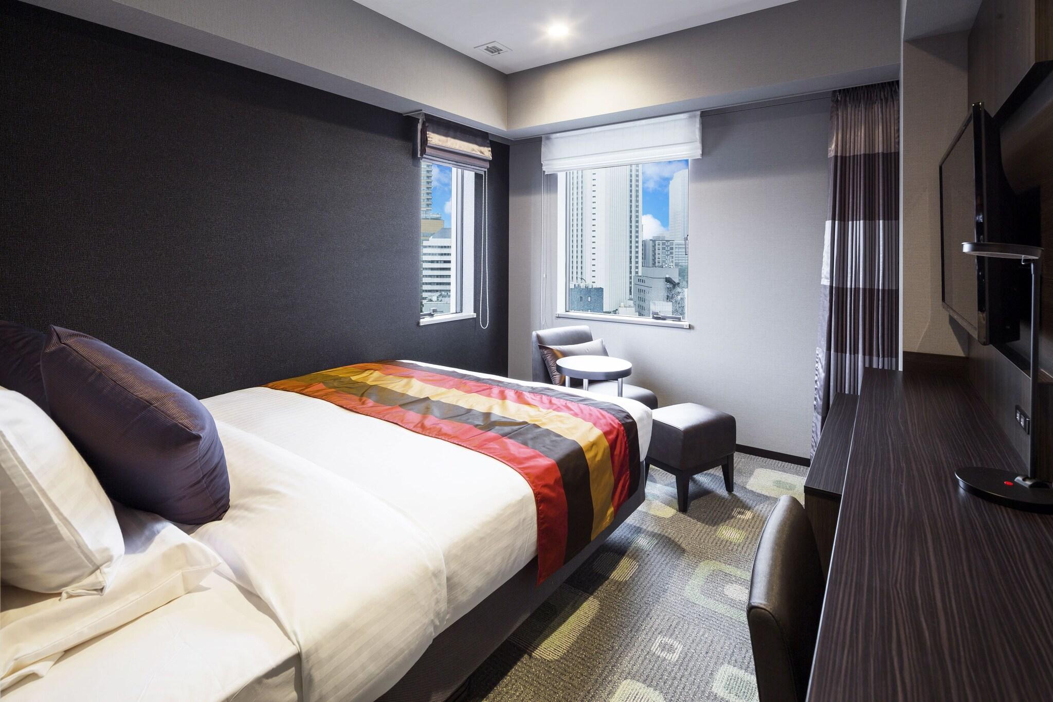 Double Superior Queen Bed