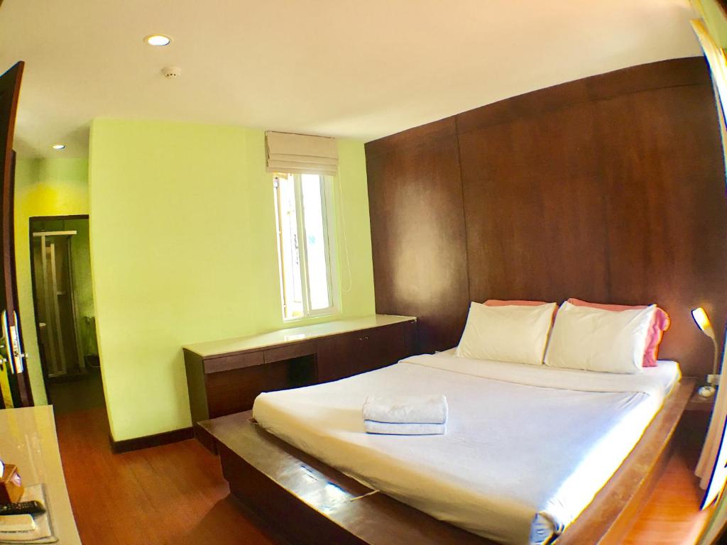 Double or Twin Superior