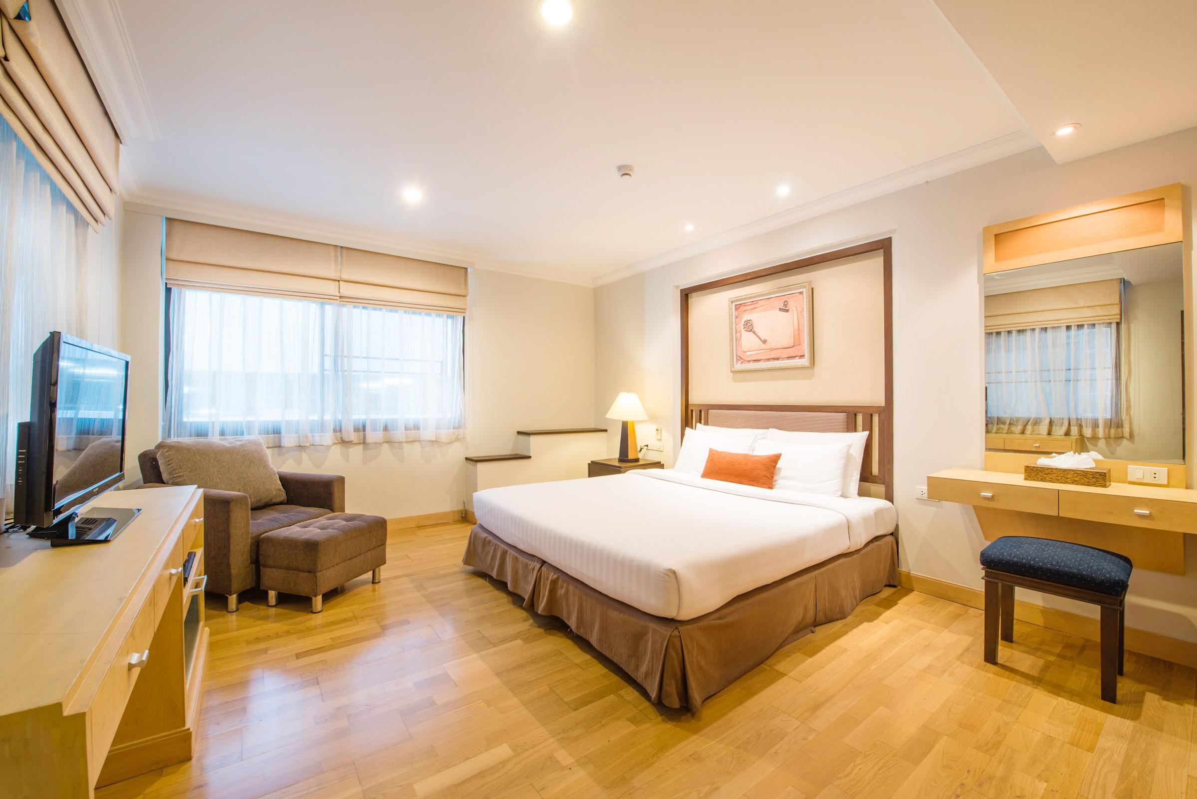 Double or Twin Standard