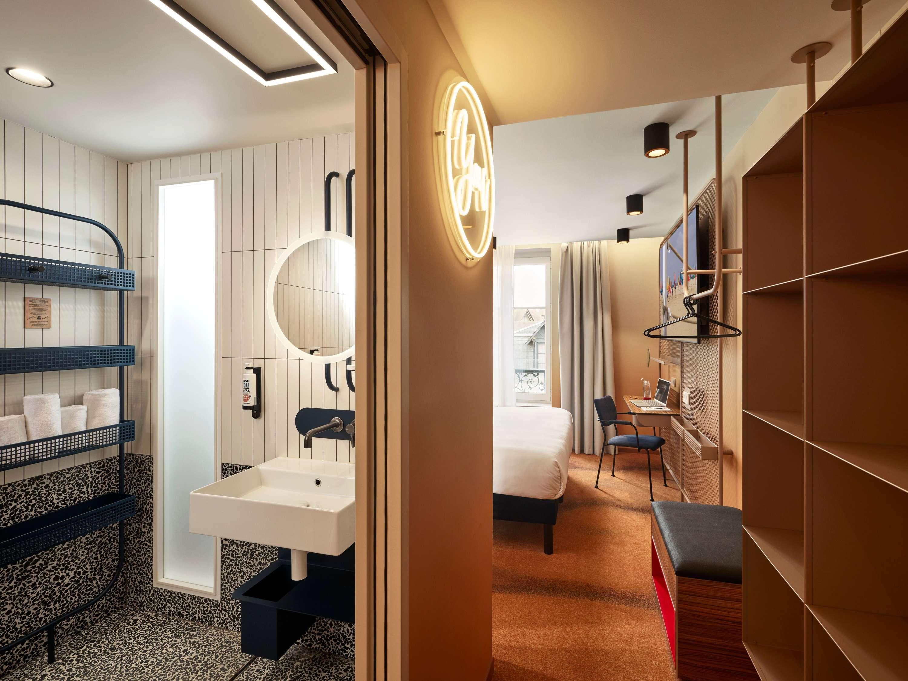 Family Room Superior