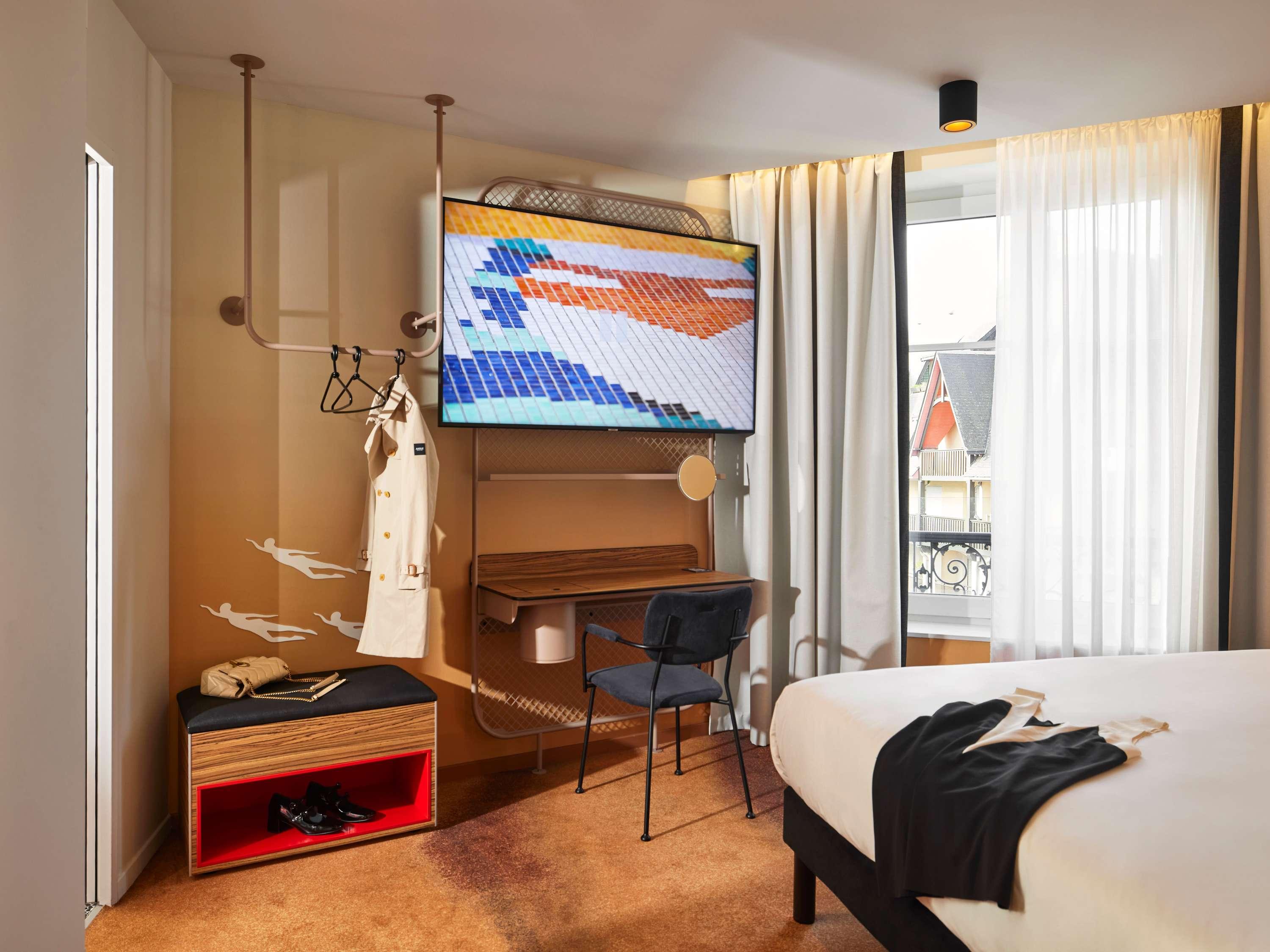 Junior Suite Deluxe Two Double Beds