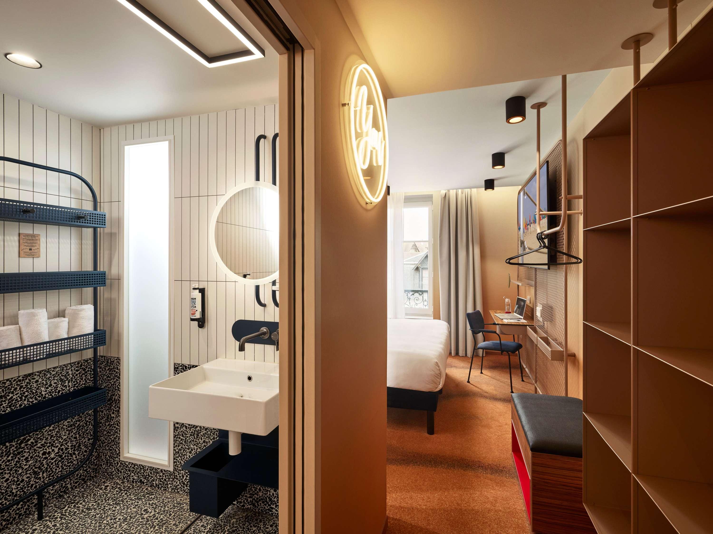 Junior Suite Deluxe Two Double Beds