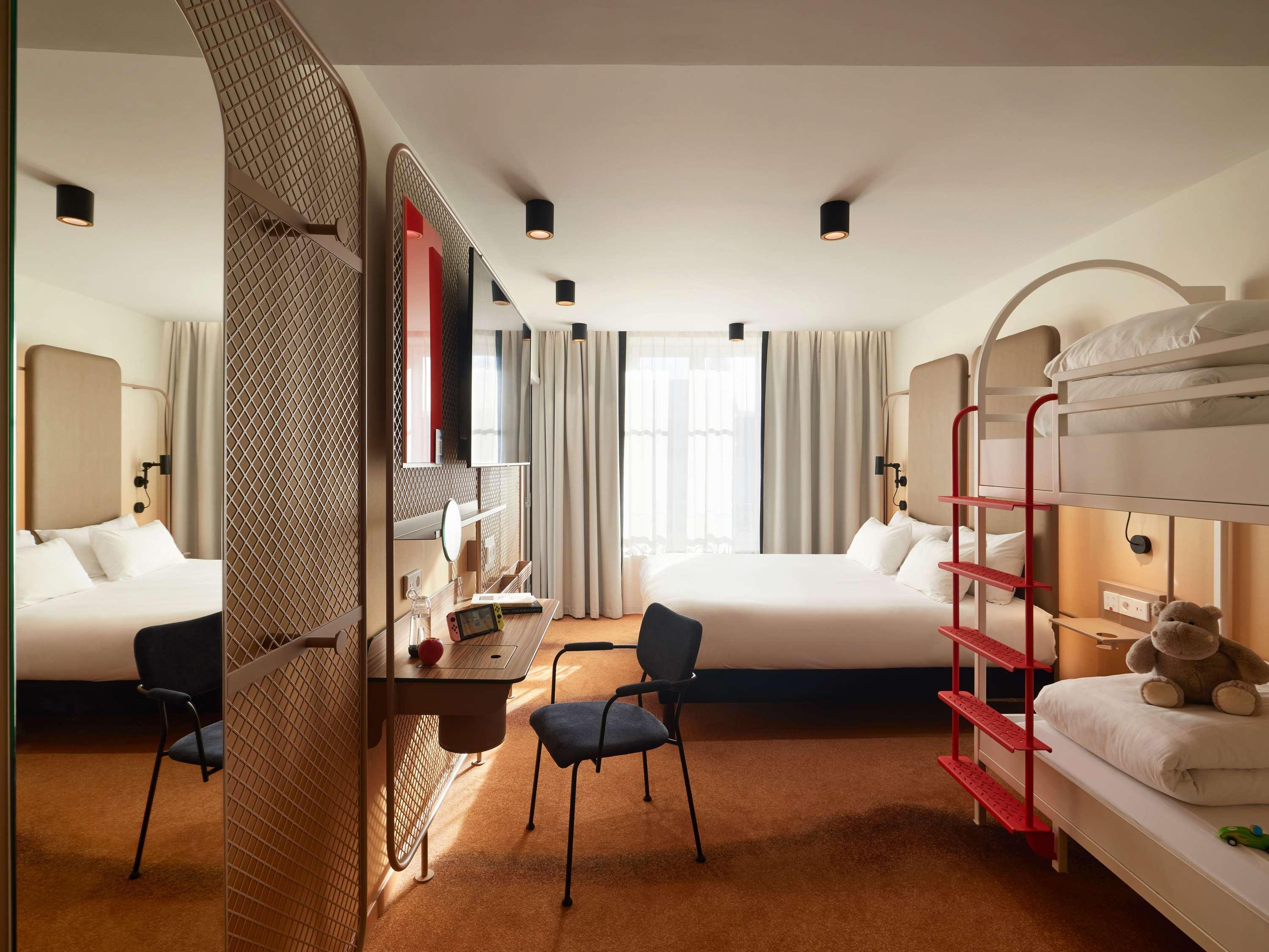 Junior Suite Deluxe Two Double Beds