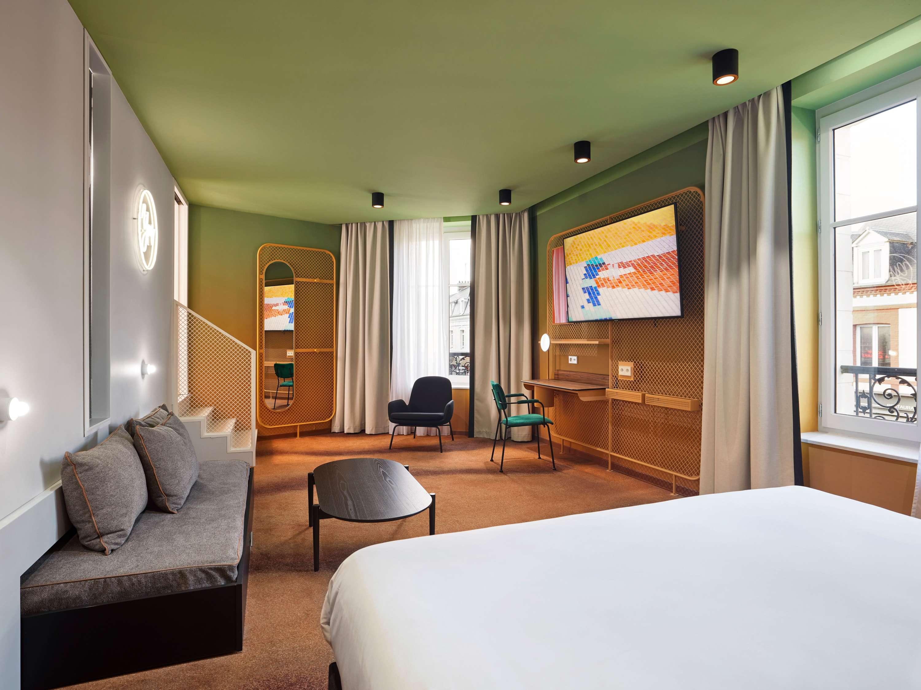 Junior Suite Deluxe Two Double Beds