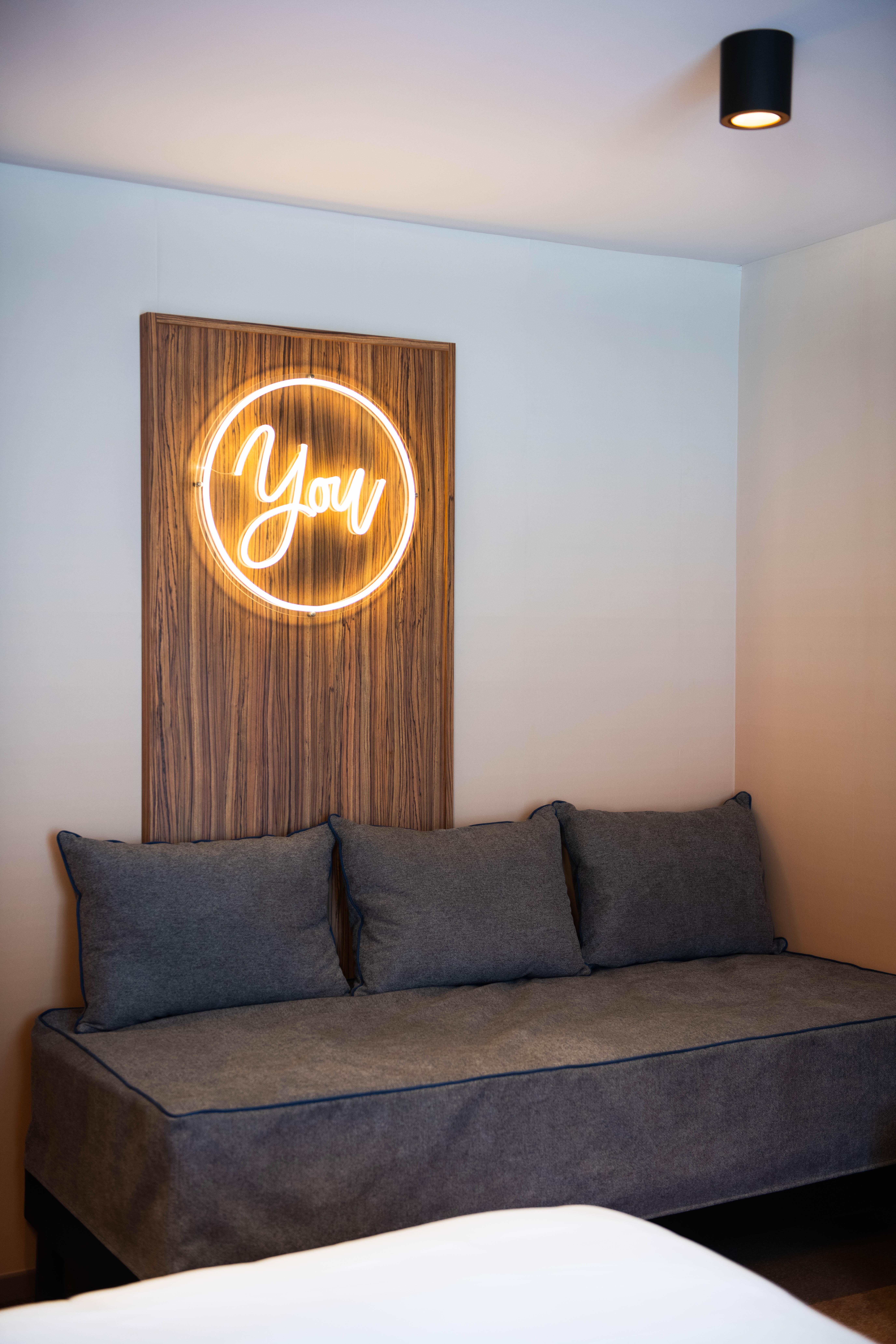 Family Room Capacity 3