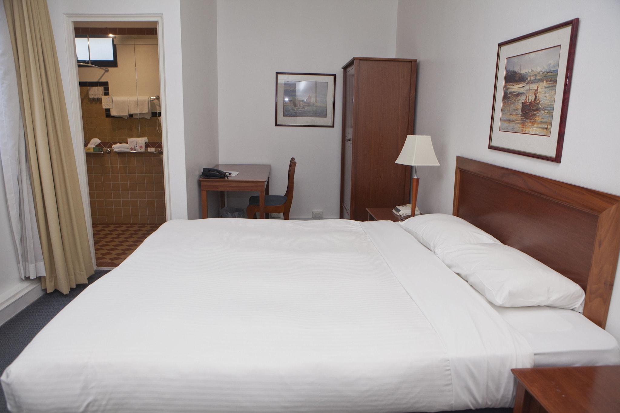 Double Queen Size Bed