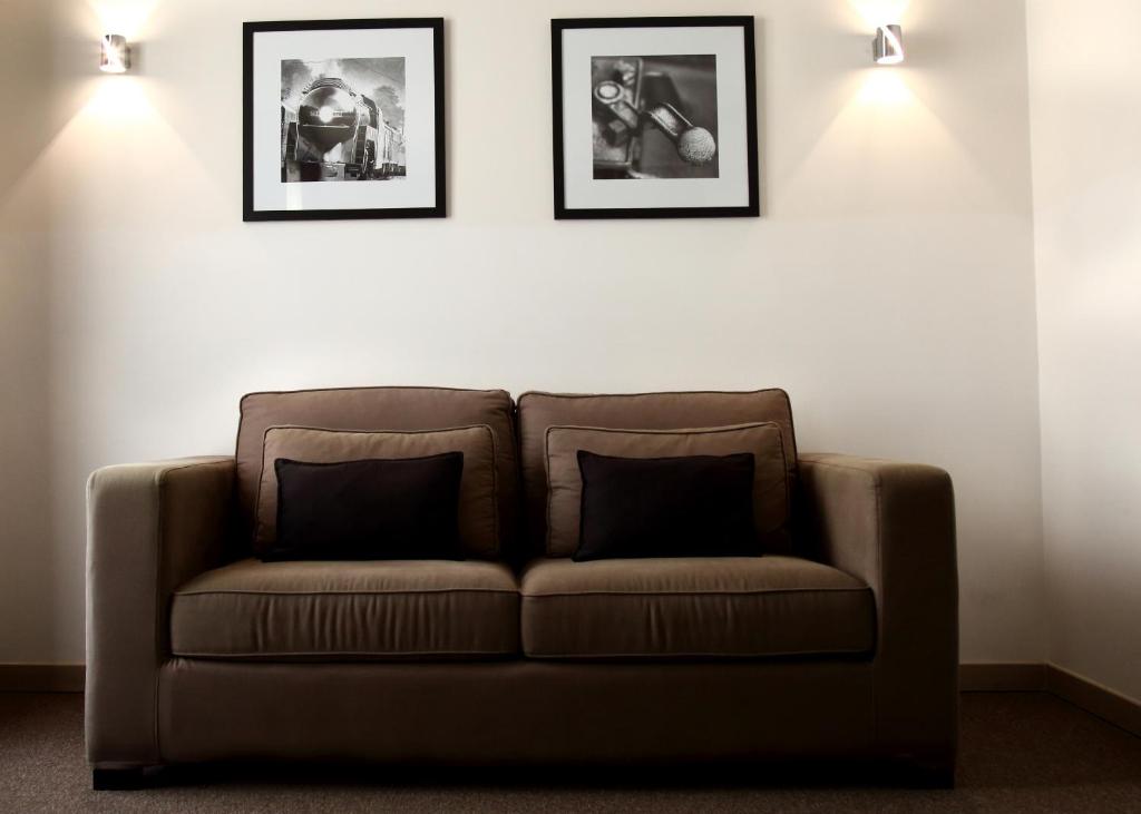 Family Room Standard